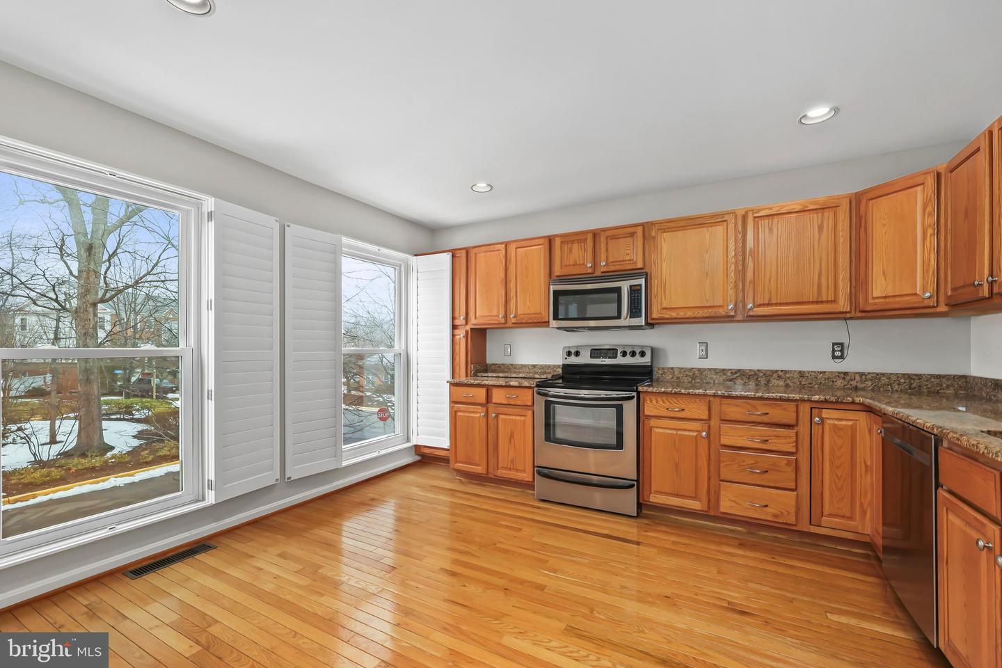 1705 BLUE FLINT CT, RESTON, Virginia 20190, 4 Bedrooms Bedrooms, ,3 BathroomsBathrooms,Residential,For sale,1705 BLUE FLINT CT,VAFX2286858 MLS # VAFX2286858