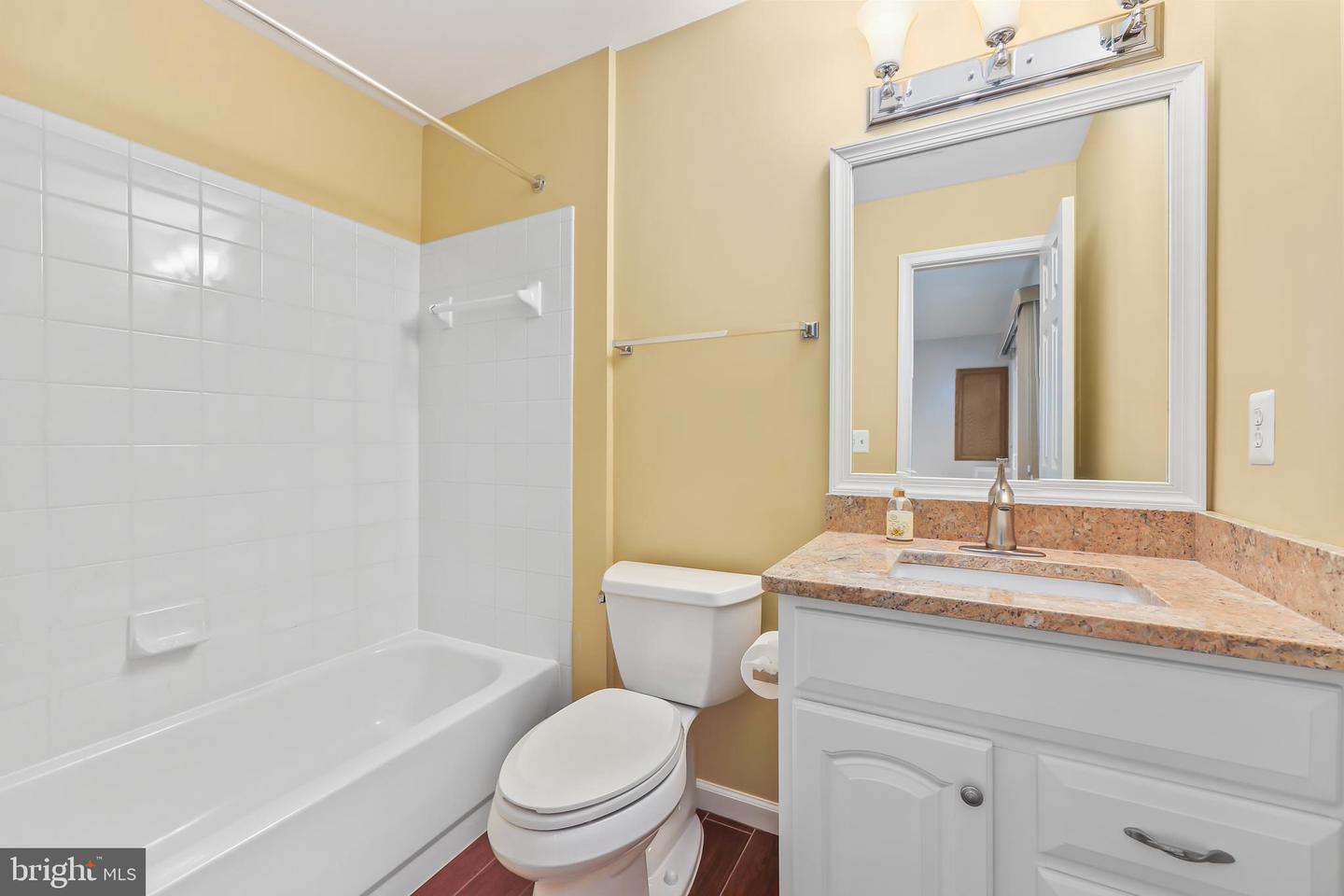 1705 BLUE FLINT CT, RESTON, Virginia 20190, 4 Bedrooms Bedrooms, ,3 BathroomsBathrooms,Residential,For sale,1705 BLUE FLINT CT,VAFX2286858 MLS # VAFX2286858