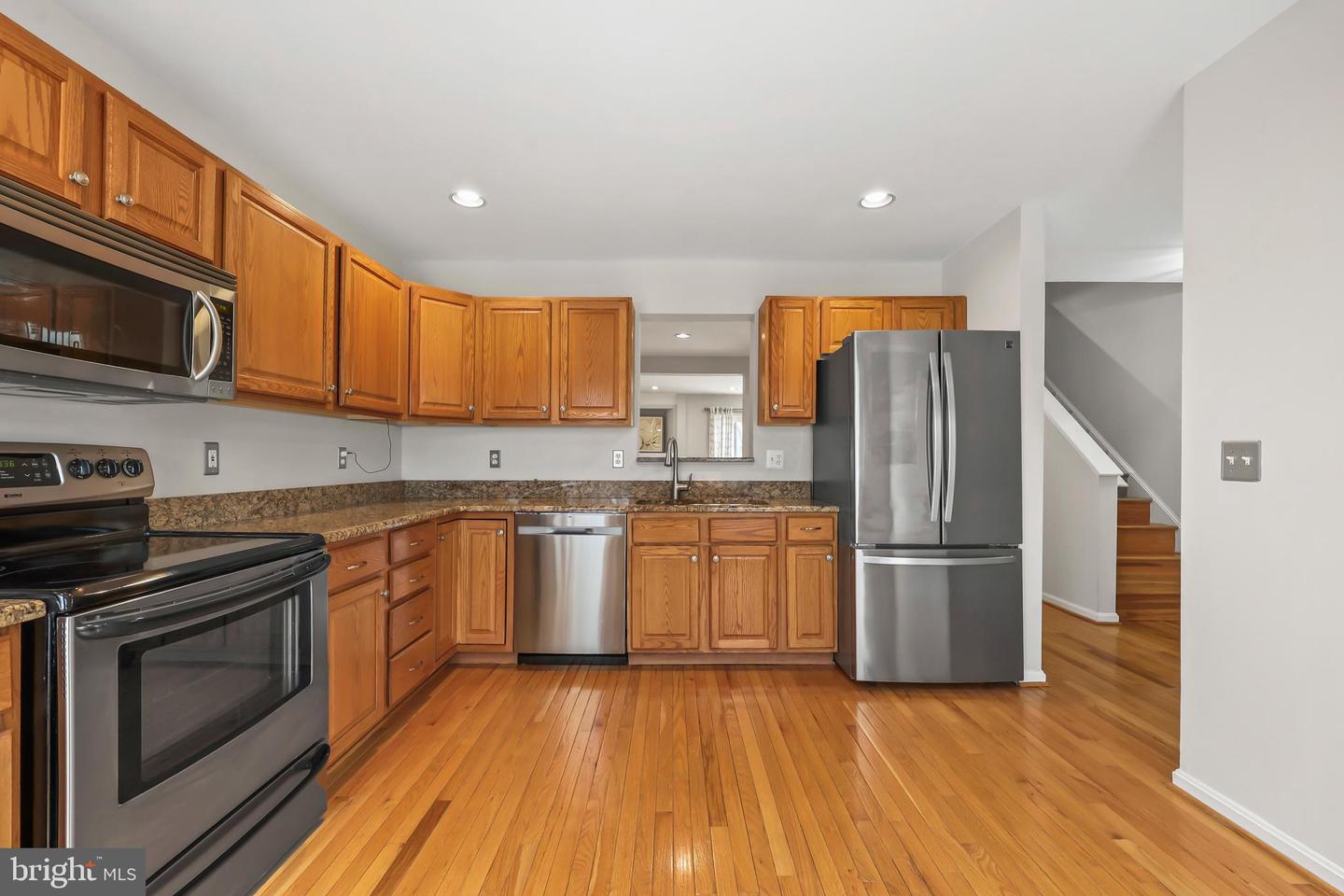 1705 BLUE FLINT CT, RESTON, Virginia 20190, 4 Bedrooms Bedrooms, ,3 BathroomsBathrooms,Residential,For sale,1705 BLUE FLINT CT,VAFX2286858 MLS # VAFX2286858