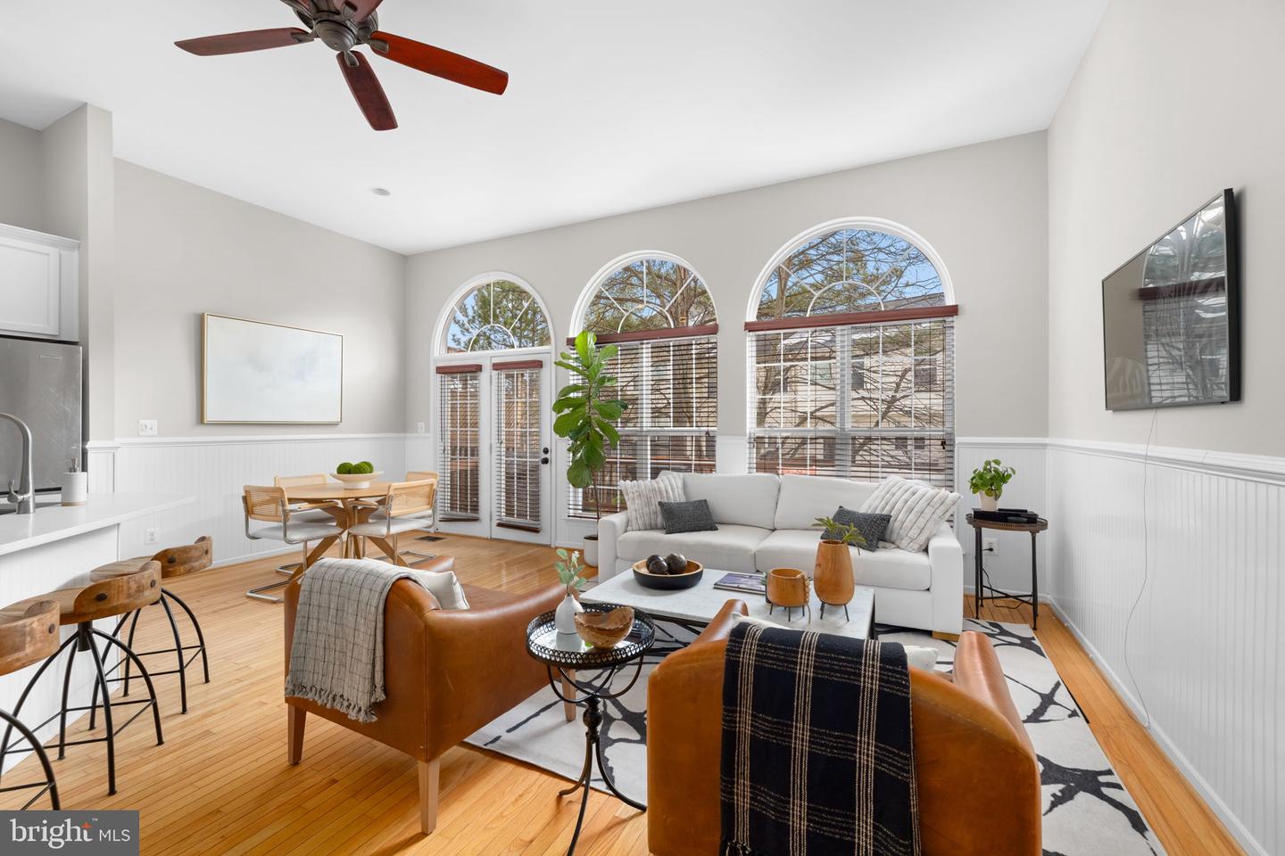 6703 SULLIVAN WAY, ALEXANDRIA, Virginia 22315, 3 Bedrooms Bedrooms, 7 Rooms Rooms,2 BathroomsBathrooms,Residential,For sale,6703 SULLIVAN WAY,VAFX2286934 MLS # VAFX2286934