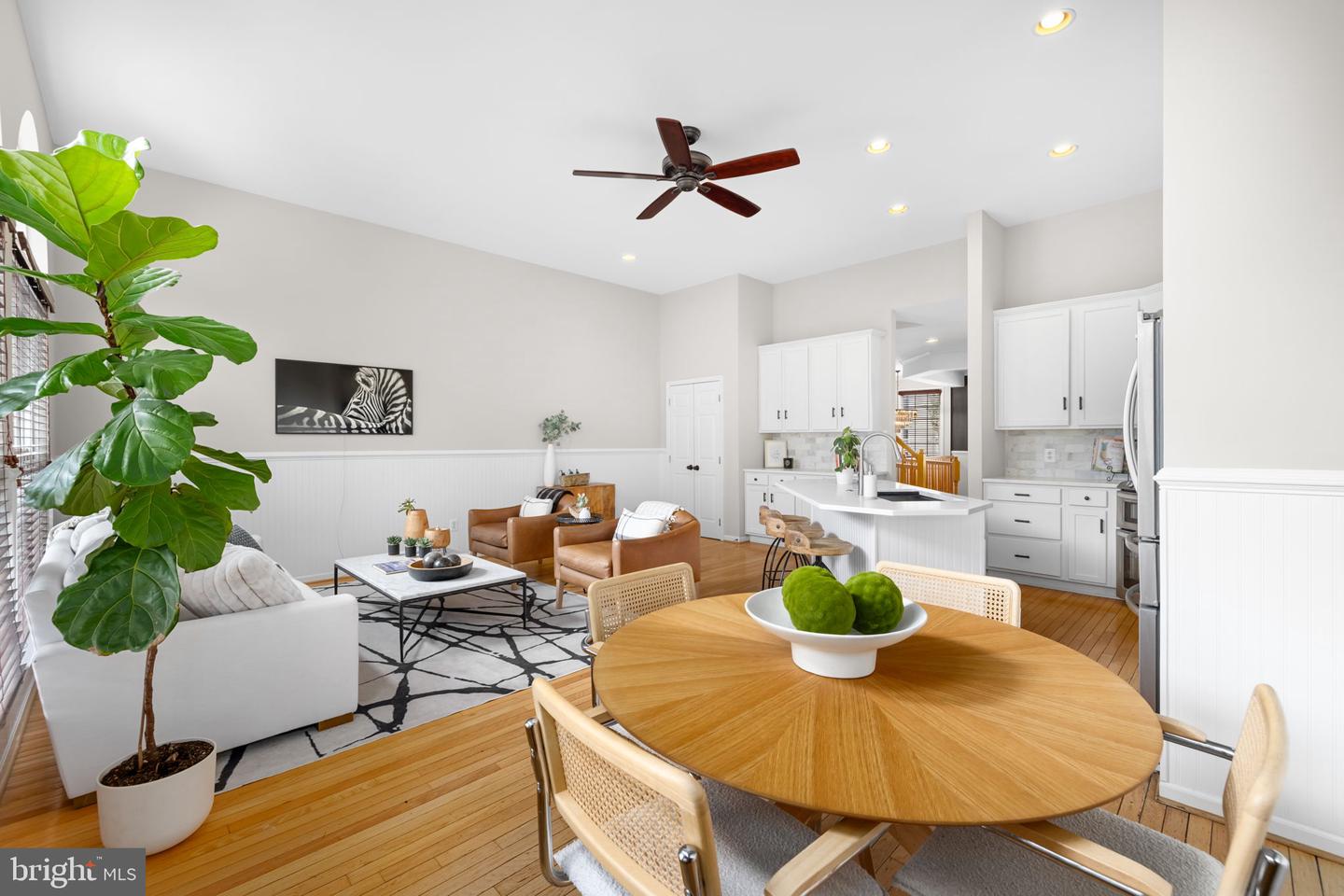 6703 SULLIVAN WAY, ALEXANDRIA, Virginia 22315, 3 Bedrooms Bedrooms, 7 Rooms Rooms,2 BathroomsBathrooms,Residential,For sale,6703 SULLIVAN WAY,VAFX2286934 MLS # VAFX2286934