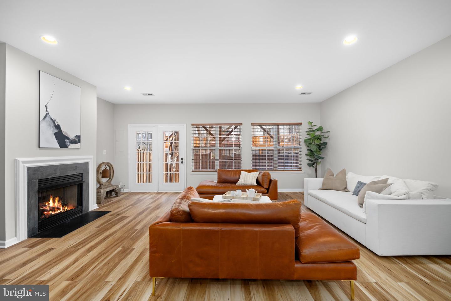 6703 SULLIVAN WAY, ALEXANDRIA, Virginia 22315, 3 Bedrooms Bedrooms, 7 Rooms Rooms,2 BathroomsBathrooms,Residential,For sale,6703 SULLIVAN WAY,VAFX2286934 MLS # VAFX2286934