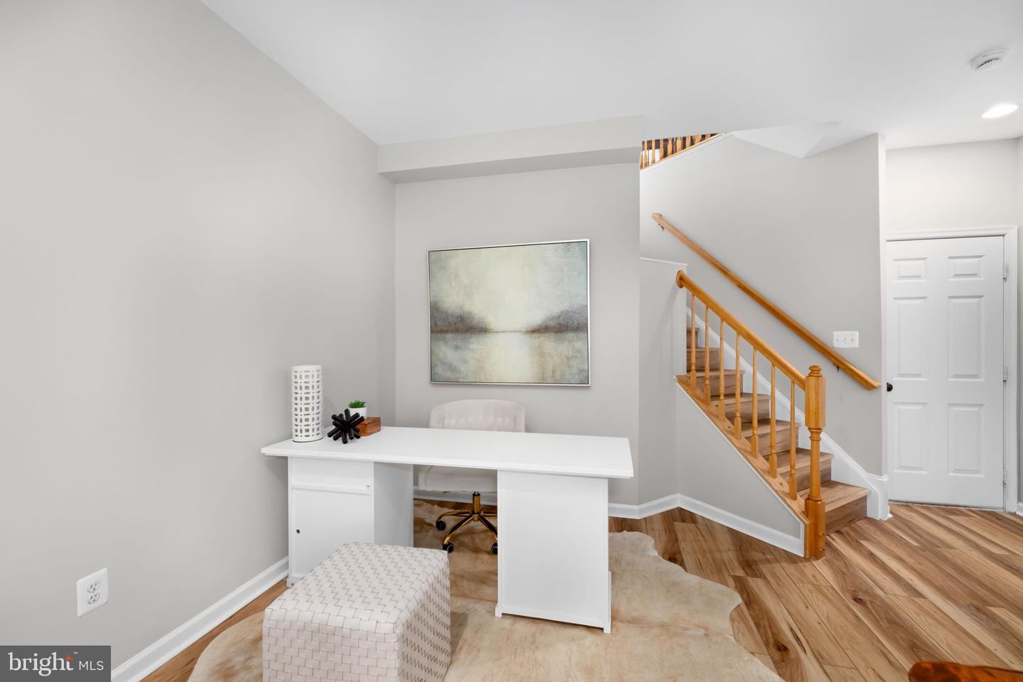 6703 SULLIVAN WAY, ALEXANDRIA, Virginia 22315, 3 Bedrooms Bedrooms, 7 Rooms Rooms,2 BathroomsBathrooms,Residential,For sale,6703 SULLIVAN WAY,VAFX2286934 MLS # VAFX2286934