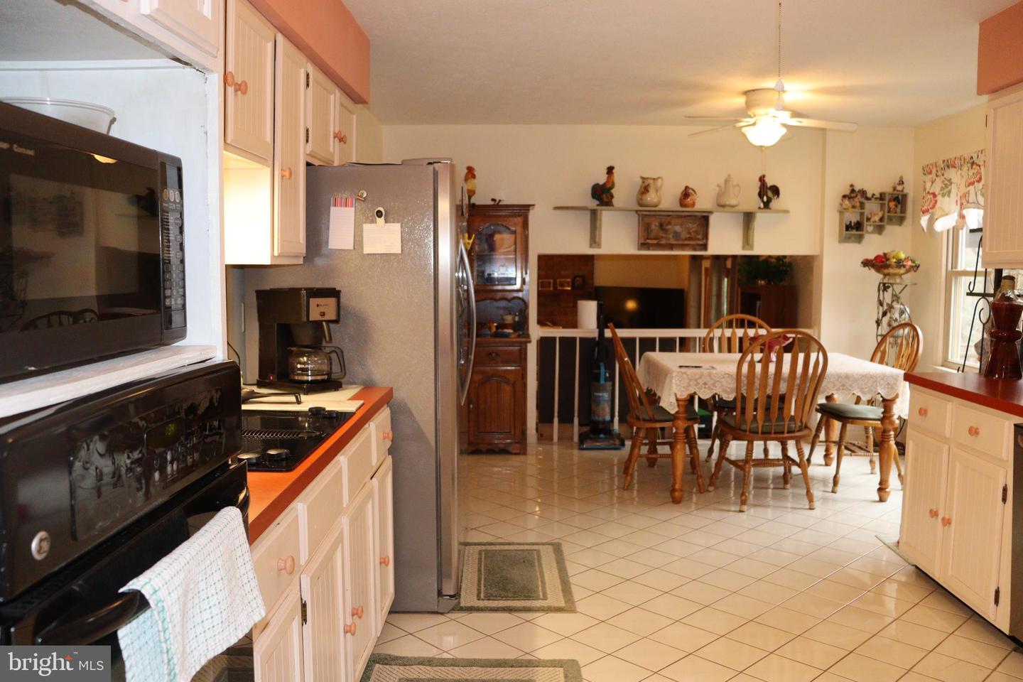 32 CARTER LN, STAFFORD, Virginia 22556, 4 Bedrooms Bedrooms, ,4 BathroomsBathrooms,Residential,For sale,32 CARTER LN,VAST2045426 MLS # VAST2045426