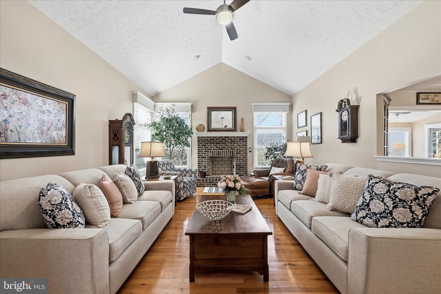 806 MAHONE DR, WINCHESTER, Virginia 22601, 4 Bedrooms Bedrooms, ,2 BathroomsBathrooms,Residential,For sale,806 MAHONE DR,VAWI2009820 MLS # VAWI2009820