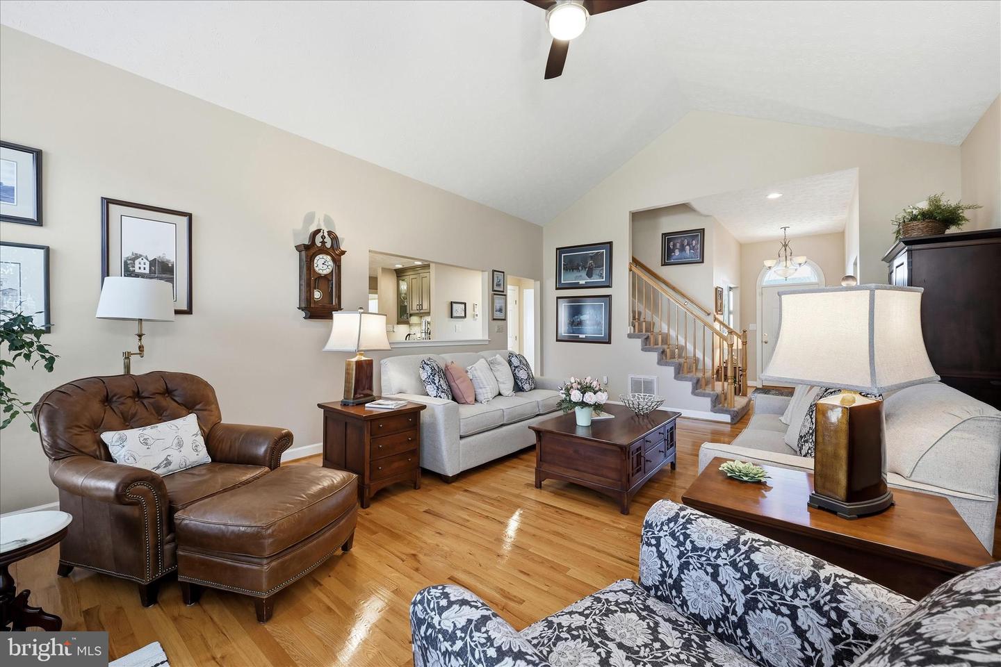 806 MAHONE DR, WINCHESTER, Virginia 22601, 4 Bedrooms Bedrooms, ,2 BathroomsBathrooms,Residential,For sale,806 MAHONE DR,VAWI2009820 MLS # VAWI2009820