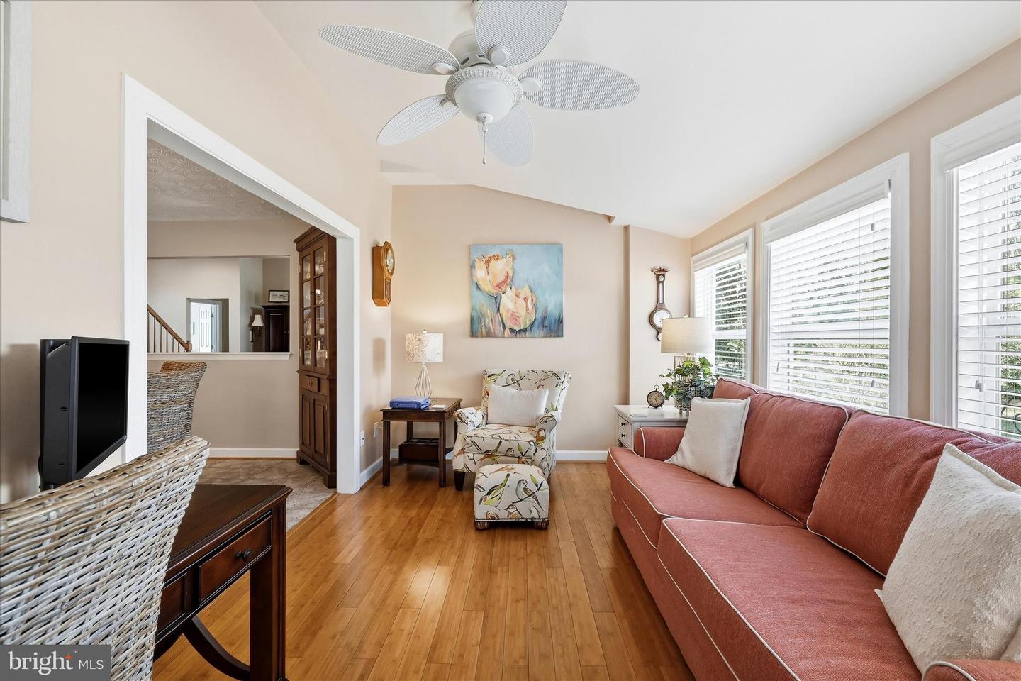 806 MAHONE DR, WINCHESTER, Virginia 22601, 4 Bedrooms Bedrooms, ,2 BathroomsBathrooms,Residential,For sale,806 MAHONE DR,VAWI2009820 MLS # VAWI2009820