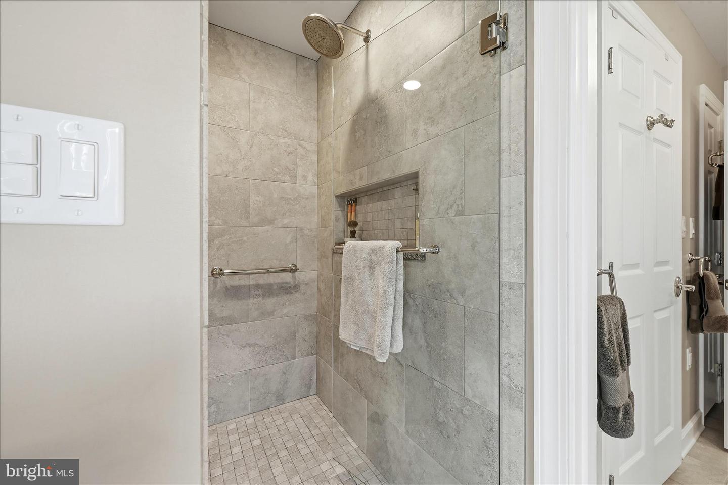 806 MAHONE DR, WINCHESTER, Virginia 22601, 4 Bedrooms Bedrooms, ,2 BathroomsBathrooms,Residential,For sale,806 MAHONE DR,VAWI2009820 MLS # VAWI2009820