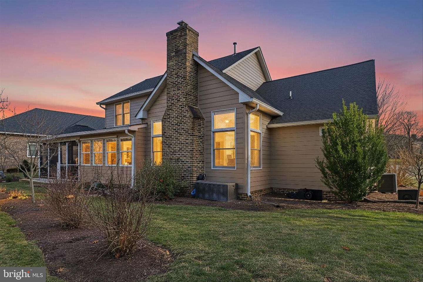 806 MAHONE DR, WINCHESTER, Virginia 22601, 4 Bedrooms Bedrooms, ,2 BathroomsBathrooms,Residential,For sale,806 MAHONE DR,VAWI2009820 MLS # VAWI2009820