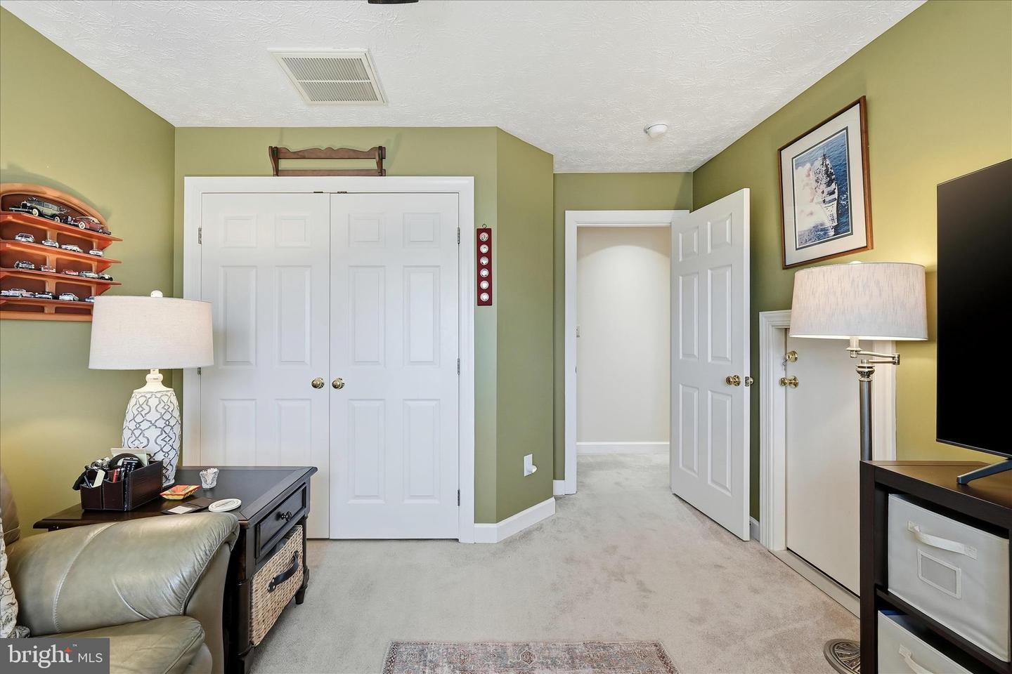 806 MAHONE DR, WINCHESTER, Virginia 22601, 4 Bedrooms Bedrooms, ,2 BathroomsBathrooms,Residential,For sale,806 MAHONE DR,VAWI2009820 MLS # VAWI2009820