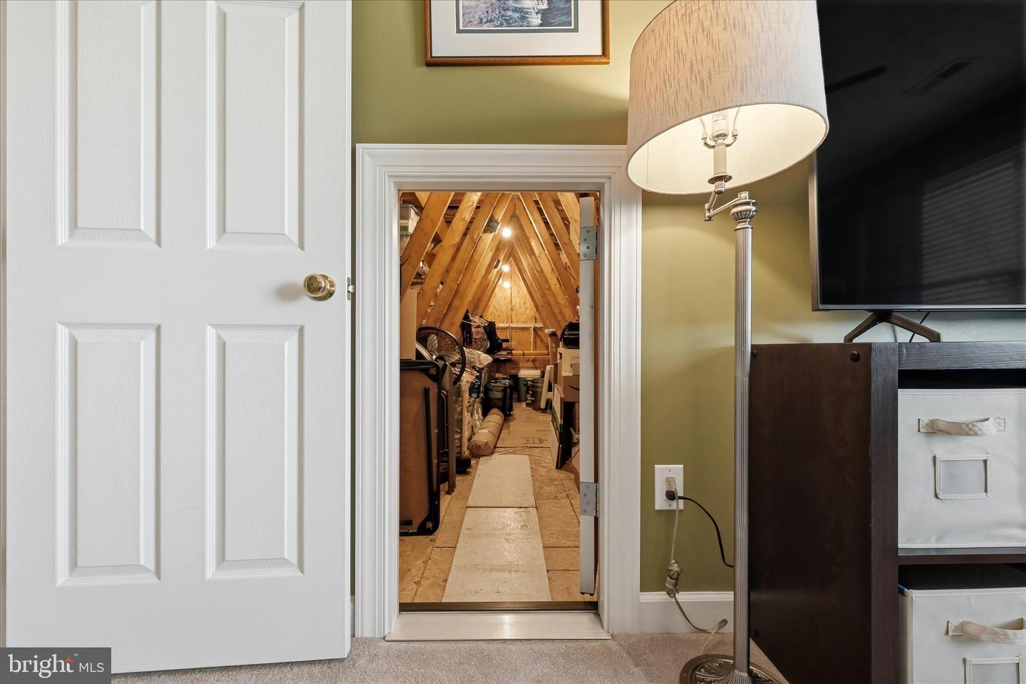 806 MAHONE DR, WINCHESTER, Virginia 22601, 4 Bedrooms Bedrooms, ,2 BathroomsBathrooms,Residential,For sale,806 MAHONE DR,VAWI2009820 MLS # VAWI2009820