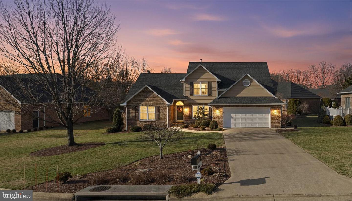 806 MAHONE DR, WINCHESTER, Virginia 22601, 4 Bedrooms Bedrooms, ,2 BathroomsBathrooms,Residential,For sale,806 MAHONE DR,VAWI2009820 MLS # VAWI2009820