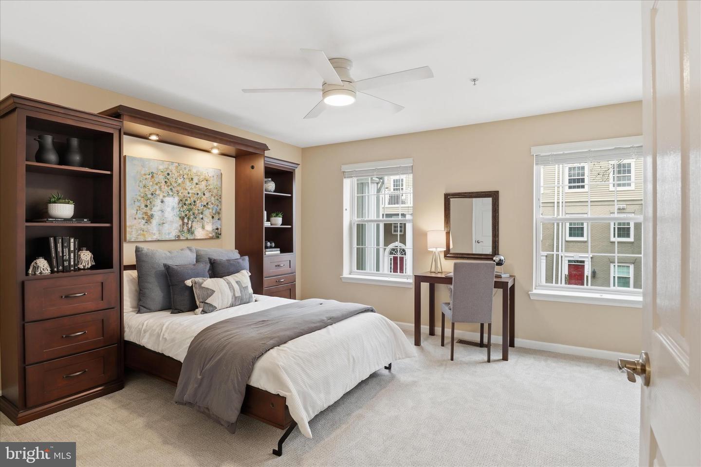 1410 ROUNDHOUSE LN, ALEXANDRIA, Virginia 22314, 2 Bedrooms Bedrooms, ,2 BathroomsBathrooms,Residential,For sale,1410 ROUNDHOUSE LN,VAAX2053442 MLS # VAAX2053442