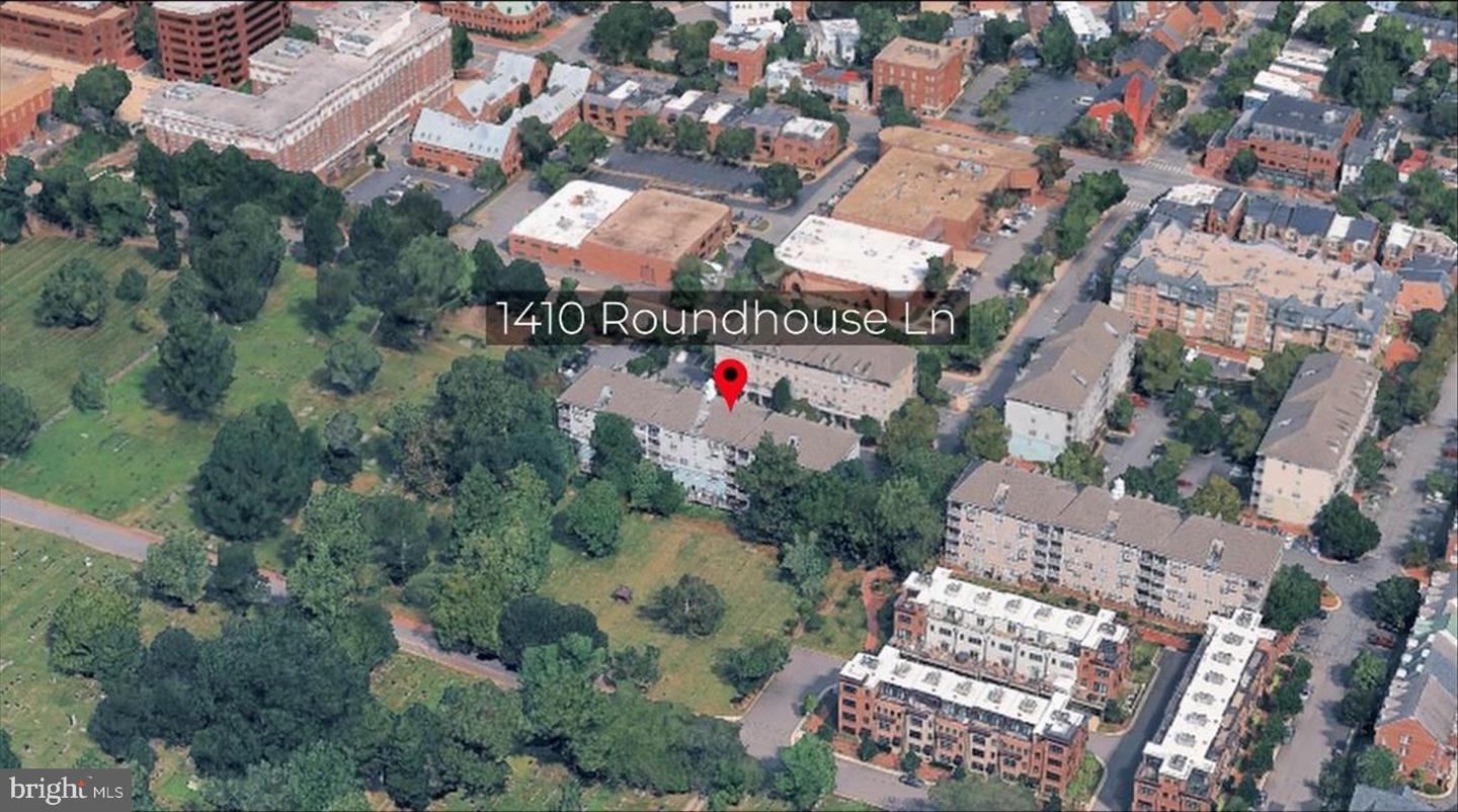 1410 ROUNDHOUSE LN, ALEXANDRIA, Virginia 22314, 2 Bedrooms Bedrooms, ,2 BathroomsBathrooms,Residential,For sale,1410 ROUNDHOUSE LN,VAAX2053442 MLS # VAAX2053442