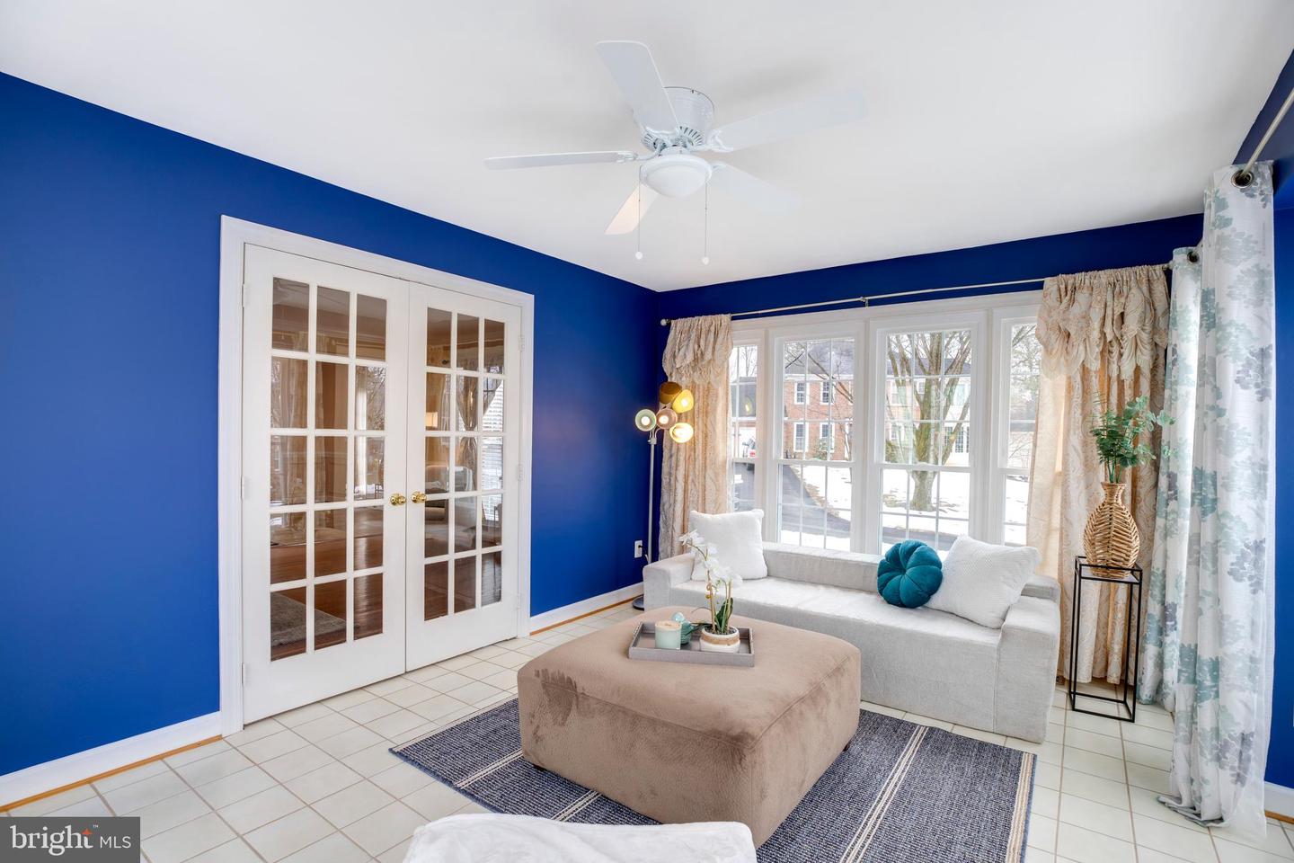 6185 SNOWHILL CT, CENTREVILLE, Virginia 20120, 5 Bedrooms Bedrooms, ,3 BathroomsBathrooms,Residential,For sale,6185 SNOWHILL CT,VAFX2287140 MLS # VAFX2287140