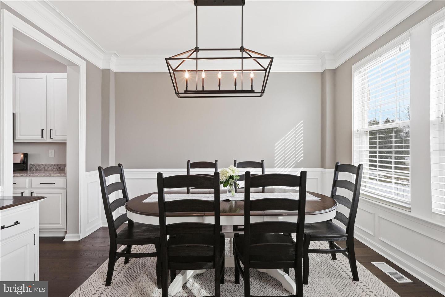 46164 CHESTER TER, STERLING, Virginia 20165, 3 Bedrooms Bedrooms, ,2 BathroomsBathrooms,Residential,For sale,46164 CHESTER TER,VALO2114494 MLS # VALO2114494