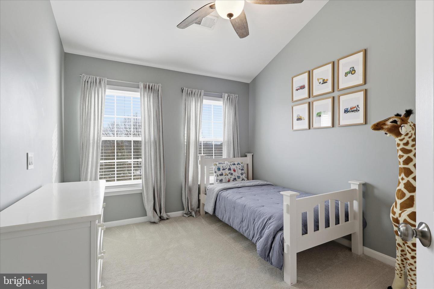 46164 CHESTER TER, STERLING, Virginia 20165, 3 Bedrooms Bedrooms, ,2 BathroomsBathrooms,Residential,For sale,46164 CHESTER TER,VALO2114494 MLS # VALO2114494