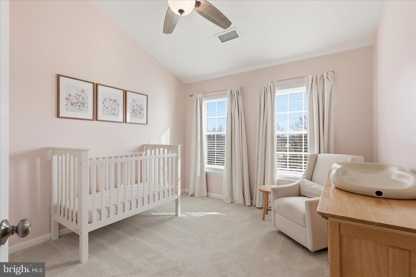 46164 CHESTER TER, STERLING, Virginia 20165, 3 Bedrooms Bedrooms, ,2 BathroomsBathrooms,Residential,For sale,46164 CHESTER TER,VALO2114494 MLS # VALO2114494