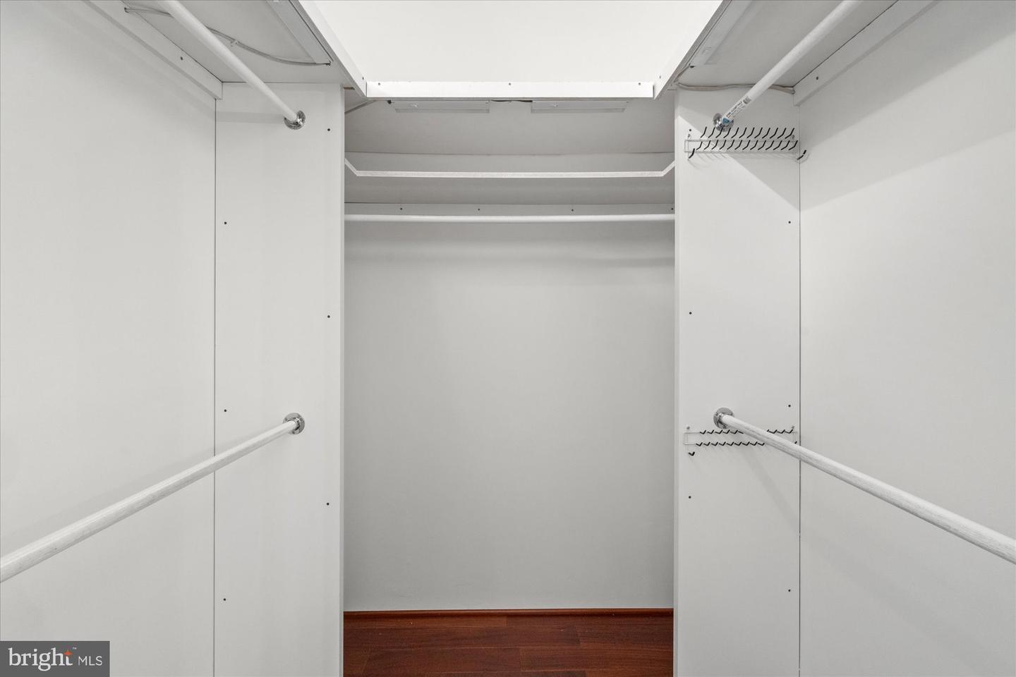 106 E OXFORD AVE, ALEXANDRIA, Virginia 22301, 3 Bedrooms Bedrooms, ,3 BathroomsBathrooms,Residential,For sale,106 E OXFORD AVE,VAAX2053474 MLS # VAAX2053474