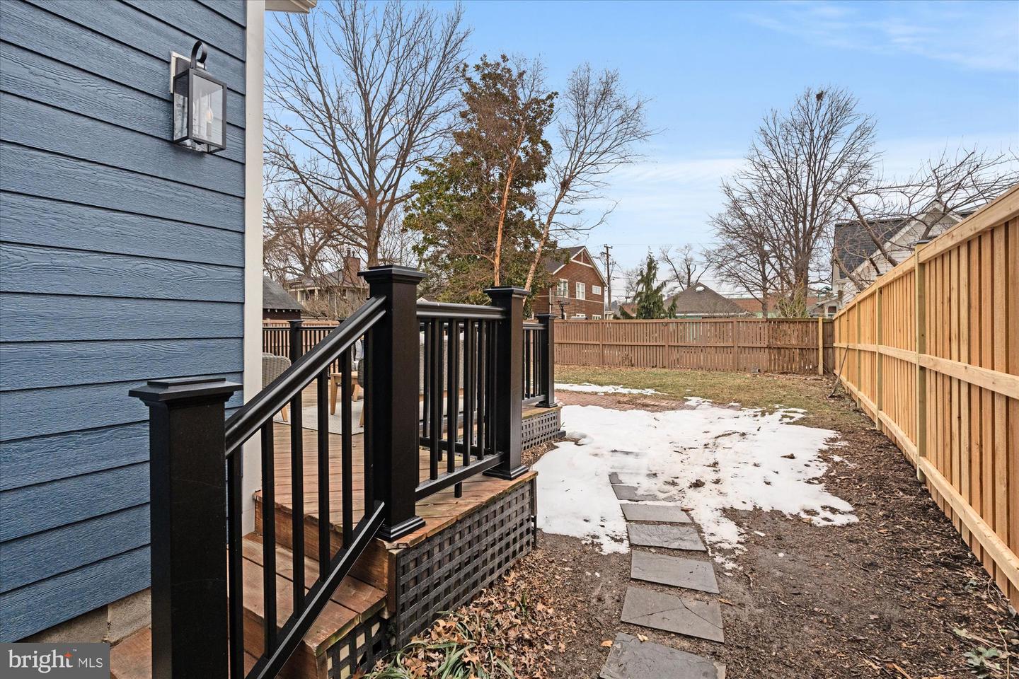 106 E OXFORD AVE, ALEXANDRIA, Virginia 22301, 3 Bedrooms Bedrooms, ,3 BathroomsBathrooms,Residential,For sale,106 E OXFORD AVE,VAAX2053474 MLS # VAAX2053474