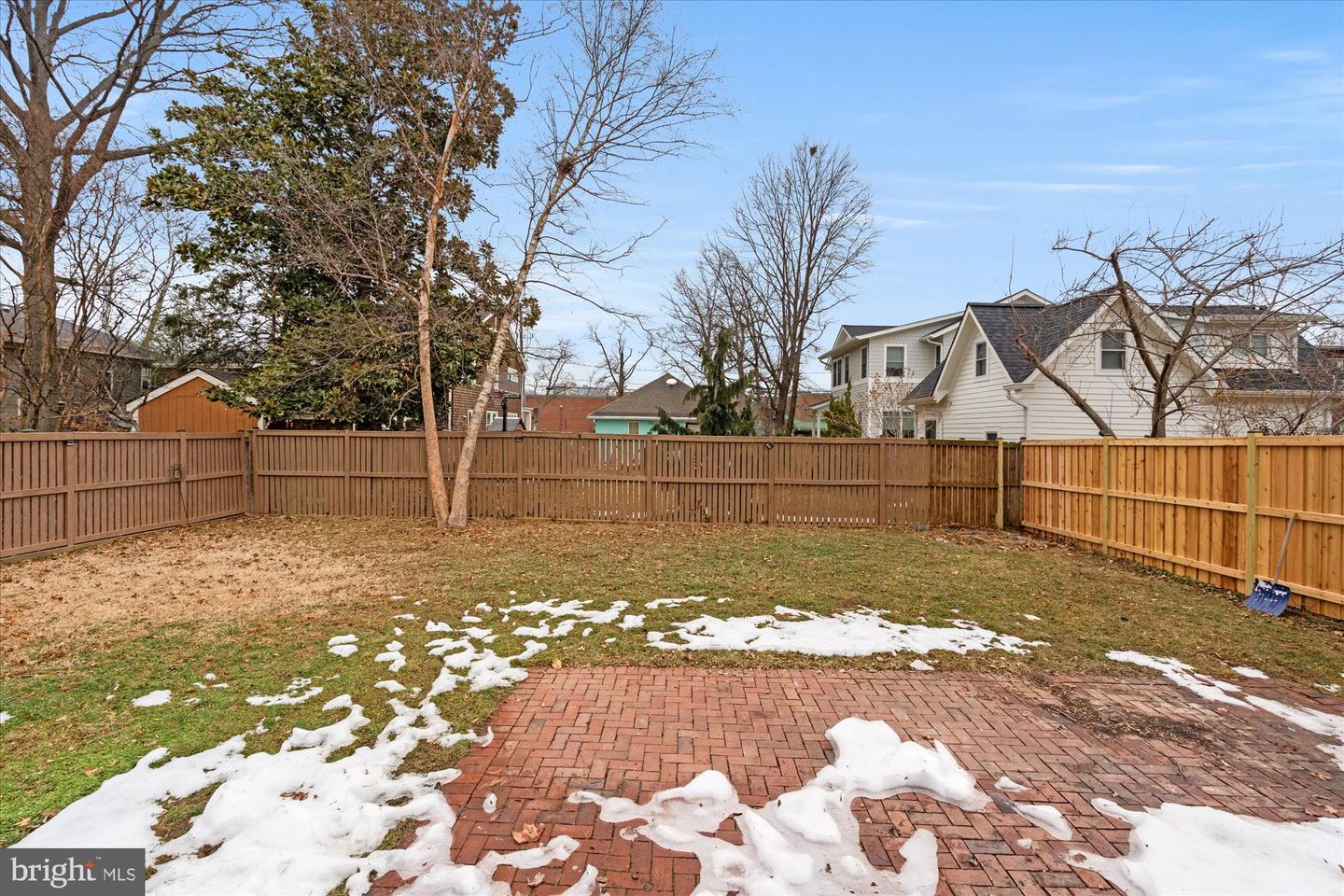 106 E OXFORD AVE, ALEXANDRIA, Virginia 22301, 3 Bedrooms Bedrooms, ,3 BathroomsBathrooms,Residential,For sale,106 E OXFORD AVE,VAAX2053474 MLS # VAAX2053474