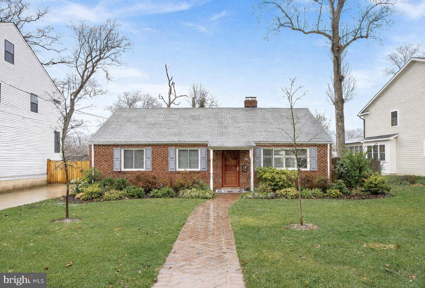 7226 TOD ST, FALLS CHURCH, Virginia 22046, 4 Bedrooms Bedrooms, 12 Rooms Rooms,2 BathroomsBathrooms,Residential,For sale,7226 TOD ST,VAFX2287652 MLS # VAFX2287652