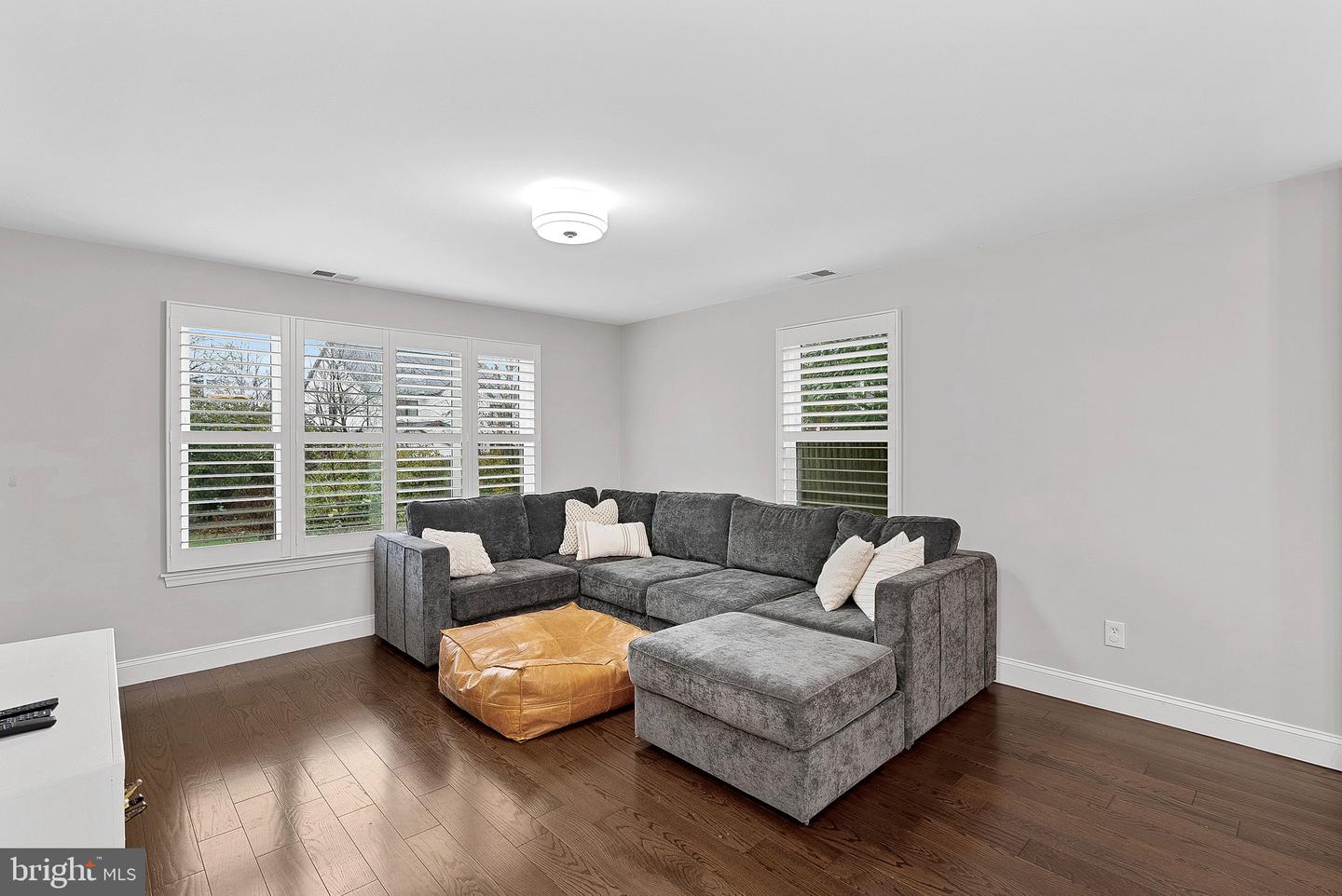 7226 TOD ST, FALLS CHURCH, Virginia 22046, 4 Bedrooms Bedrooms, 12 Rooms Rooms,2 BathroomsBathrooms,Residential,For sale,7226 TOD ST,VAFX2287652 MLS # VAFX2287652