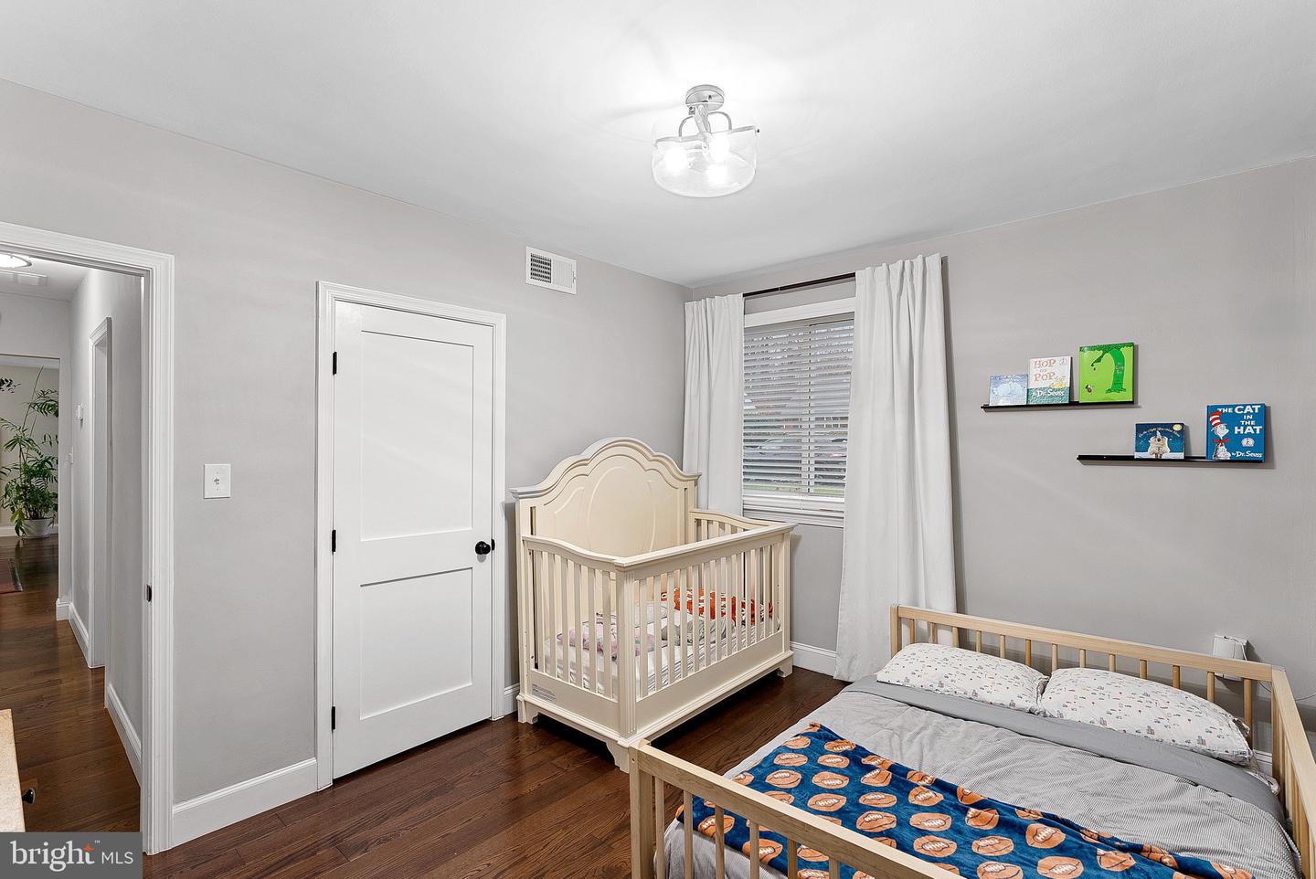 7226 TOD ST, FALLS CHURCH, Virginia 22046, 4 Bedrooms Bedrooms, 12 Rooms Rooms,2 BathroomsBathrooms,Residential,For sale,7226 TOD ST,VAFX2287652 MLS # VAFX2287652