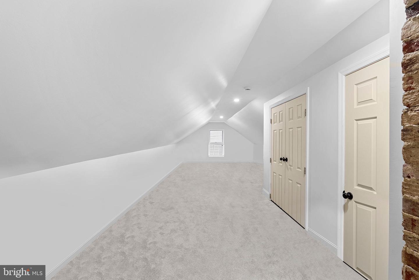 7226 TOD ST, FALLS CHURCH, Virginia 22046, 4 Bedrooms Bedrooms, 12 Rooms Rooms,2 BathroomsBathrooms,Residential,For sale,7226 TOD ST,VAFX2287652 MLS # VAFX2287652