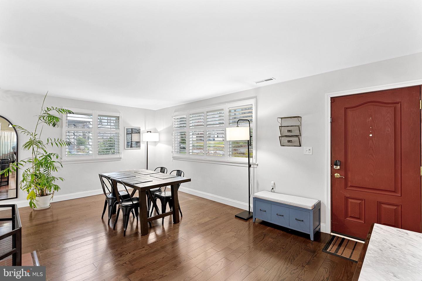 7226 TOD ST, FALLS CHURCH, Virginia 22046, 4 Bedrooms Bedrooms, 12 Rooms Rooms,2 BathroomsBathrooms,Residential,For sale,7226 TOD ST,VAFX2287652 MLS # VAFX2287652