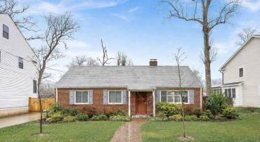 7226 TOD ST, FALLS CHURCH, Virginia 22046, 4 Bedrooms Bedrooms, 12 Rooms Rooms,2 BathroomsBathrooms,Residential,For sale,7226 TOD ST,VAFX2287652 MLS # VAFX2287652