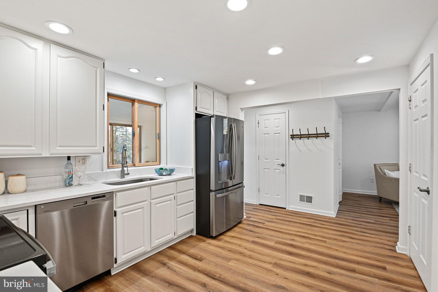 12815 BRIERY RIVER TER, HERNDON, Virginia 20170, 4 Bedrooms Bedrooms, 7 Rooms Rooms,2 BathroomsBathrooms,Residential,For sale,12815 BRIERY RIVER TER,VAFX2287686 MLS # VAFX2287686 12815 BRIERY RIVER TER, HERNDON, Virginia 20170, 4 Bedrooms Bedrooms, 7 Rooms Rooms,2 BathroomsBathrooms,Residential,For sale,12815 BRIERY RIVER TER,VAFX2287686 MLS # VAFX2287686