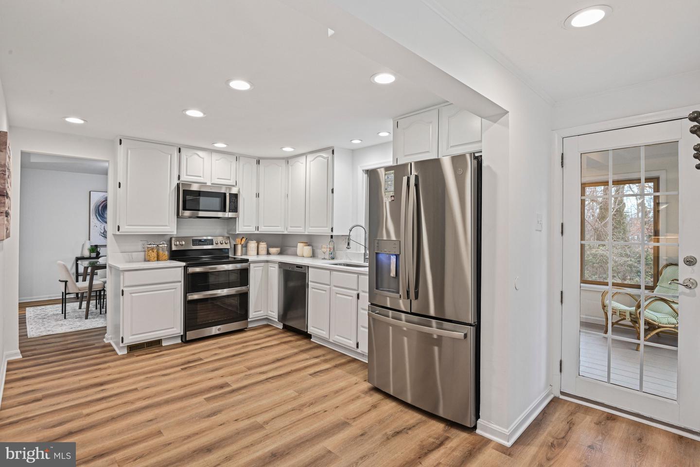 12815 BRIERY RIVER TER, HERNDON, Virginia 20170, 4 Bedrooms Bedrooms, 7 Rooms Rooms,2 BathroomsBathrooms,Residential,For sale,12815 BRIERY RIVER TER,VAFX2287686 MLS # VAFX2287686 12815 BRIERY RIVER TER, HERNDON, Virginia 20170, 4 Bedrooms Bedrooms, 7 Rooms Rooms,2 BathroomsBathrooms,Residential,For sale,12815 BRIERY RIVER TER,VAFX2287686 MLS # VAFX2287686