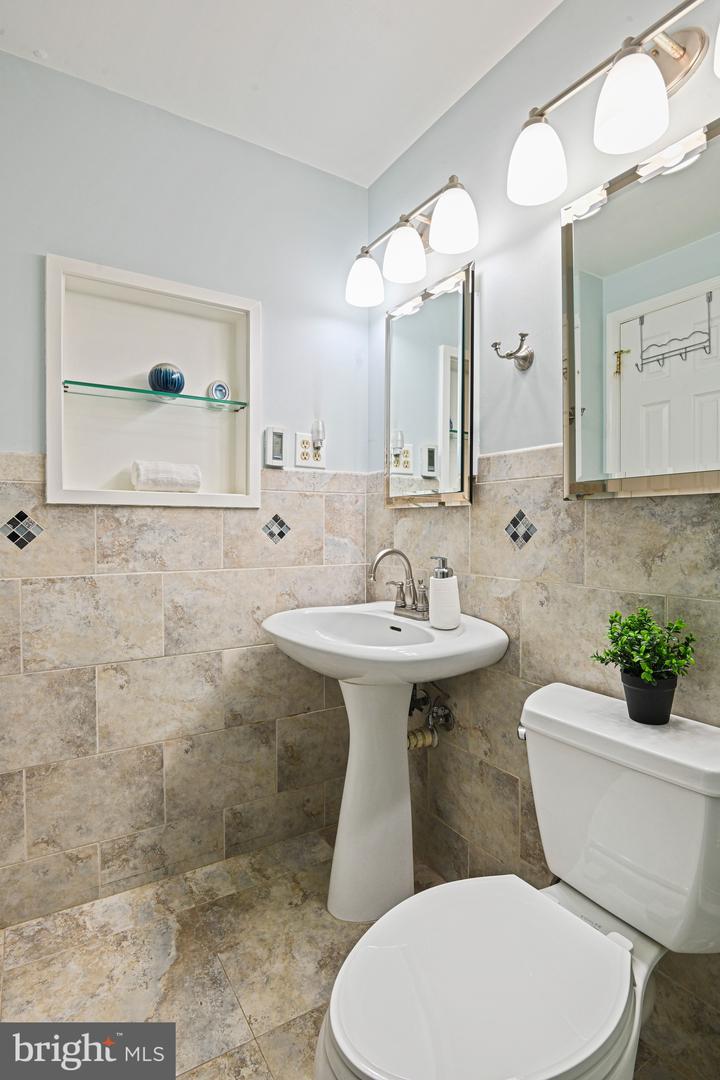 12815 BRIERY RIVER TER, HERNDON, Virginia 20170, 4 Bedrooms Bedrooms, 7 Rooms Rooms,2 BathroomsBathrooms,Residential,For sale,12815 BRIERY RIVER TER,VAFX2287686 MLS # VAFX2287686 12815 BRIERY RIVER TER, HERNDON, Virginia 20170, 4 Bedrooms Bedrooms, 7 Rooms Rooms,2 BathroomsBathrooms,Residential,For sale,12815 BRIERY RIVER TER,VAFX2287686 MLS # VAFX2287686