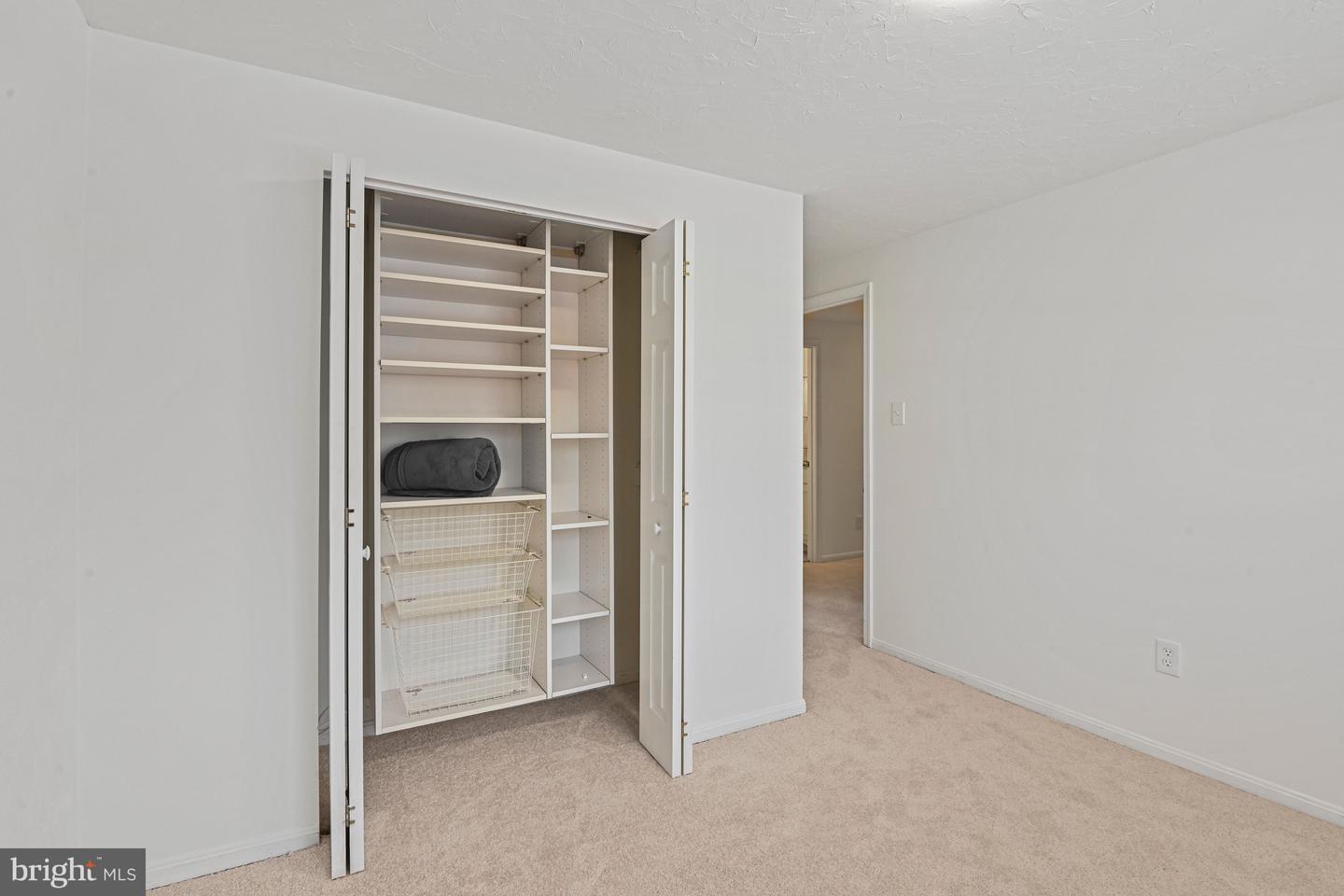 12815 BRIERY RIVER TER, HERNDON, Virginia 20170, 4 Bedrooms Bedrooms, 7 Rooms Rooms,2 BathroomsBathrooms,Residential,For sale,12815 BRIERY RIVER TER,VAFX2287686 MLS # VAFX2287686 12815 BRIERY RIVER TER, HERNDON, Virginia 20170, 4 Bedrooms Bedrooms, 7 Rooms Rooms,2 BathroomsBathrooms,Residential,For sale,12815 BRIERY RIVER TER,VAFX2287686 MLS # VAFX2287686