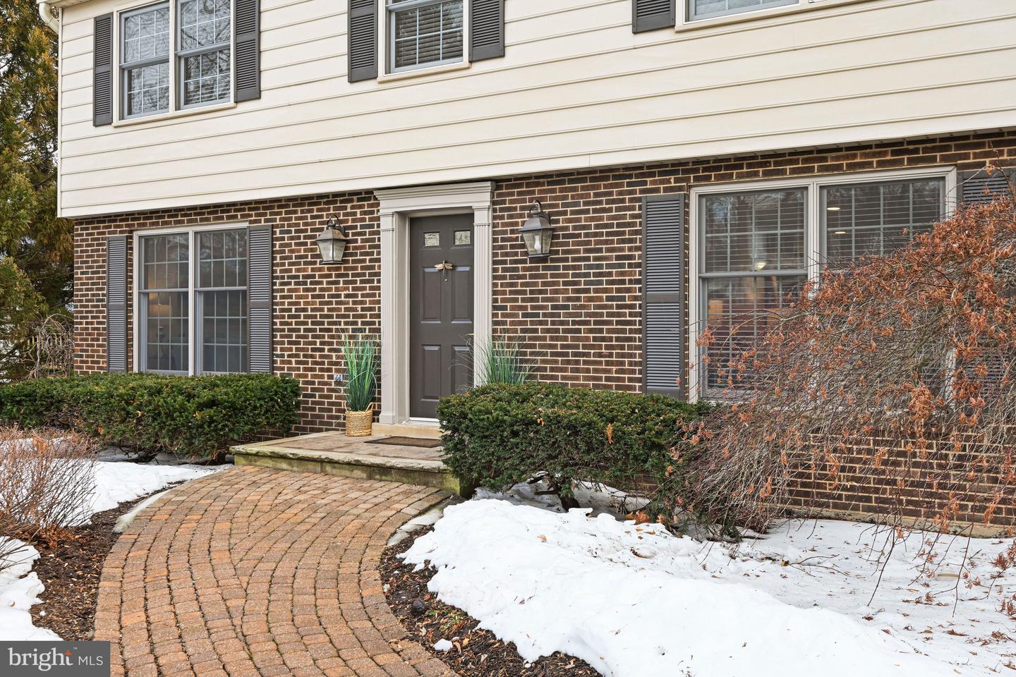 12815 BRIERY RIVER TER, HERNDON, Virginia 20170, 4 Bedrooms Bedrooms, 7 Rooms Rooms,2 BathroomsBathrooms,Residential,For sale,12815 BRIERY RIVER TER,VAFX2287686 MLS # VAFX2287686 12815 BRIERY RIVER TER, HERNDON, Virginia 20170, 4 Bedrooms Bedrooms, 7 Rooms Rooms,2 BathroomsBathrooms,Residential,For sale,12815 BRIERY RIVER TER,VAFX2287686 MLS # VAFX2287686