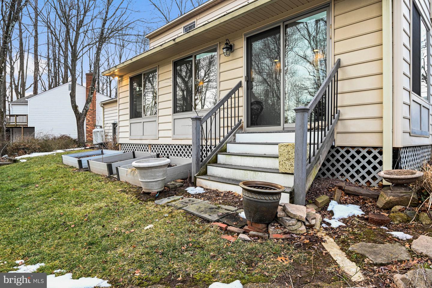 12815 BRIERY RIVER TER, HERNDON, Virginia 20170, 4 Bedrooms Bedrooms, 7 Rooms Rooms,2 BathroomsBathrooms,Residential,For sale,12815 BRIERY RIVER TER,VAFX2287686 MLS # VAFX2287686 12815 BRIERY RIVER TER, HERNDON, Virginia 20170, 4 Bedrooms Bedrooms, 7 Rooms Rooms,2 BathroomsBathrooms,Residential,For sale,12815 BRIERY RIVER TER,VAFX2287686 MLS # VAFX2287686