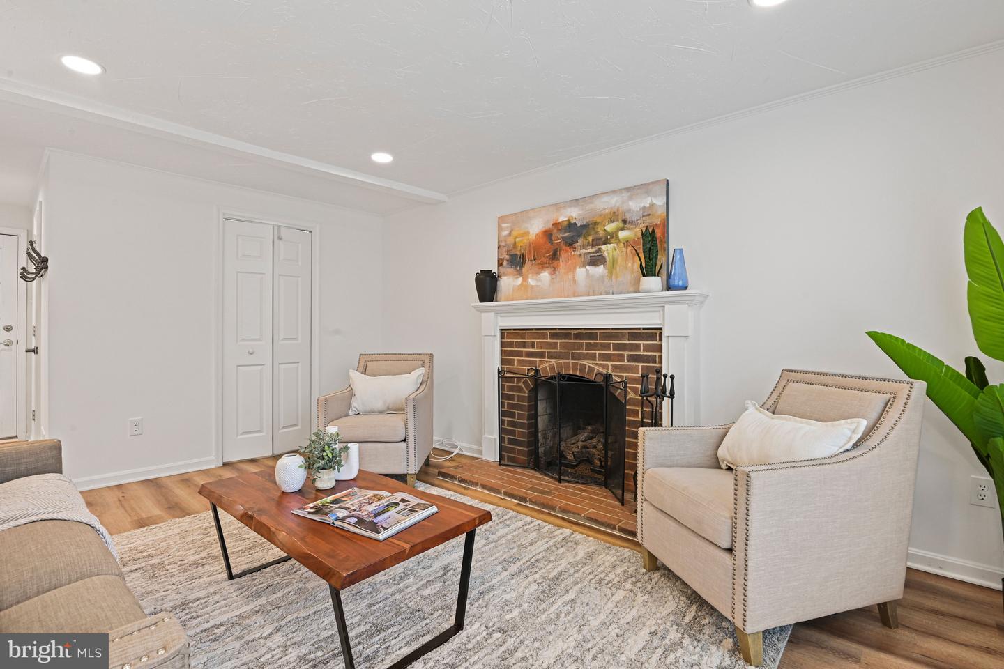 12815 BRIERY RIVER TER, HERNDON, Virginia 20170, 4 Bedrooms Bedrooms, 7 Rooms Rooms,2 BathroomsBathrooms,Residential,For sale,12815 BRIERY RIVER TER,VAFX2287686 MLS # VAFX2287686 12815 BRIERY RIVER TER, HERNDON, Virginia 20170, 4 Bedrooms Bedrooms, 7 Rooms Rooms,2 BathroomsBathrooms,Residential,For sale,12815 BRIERY RIVER TER,VAFX2287686 MLS # VAFX2287686