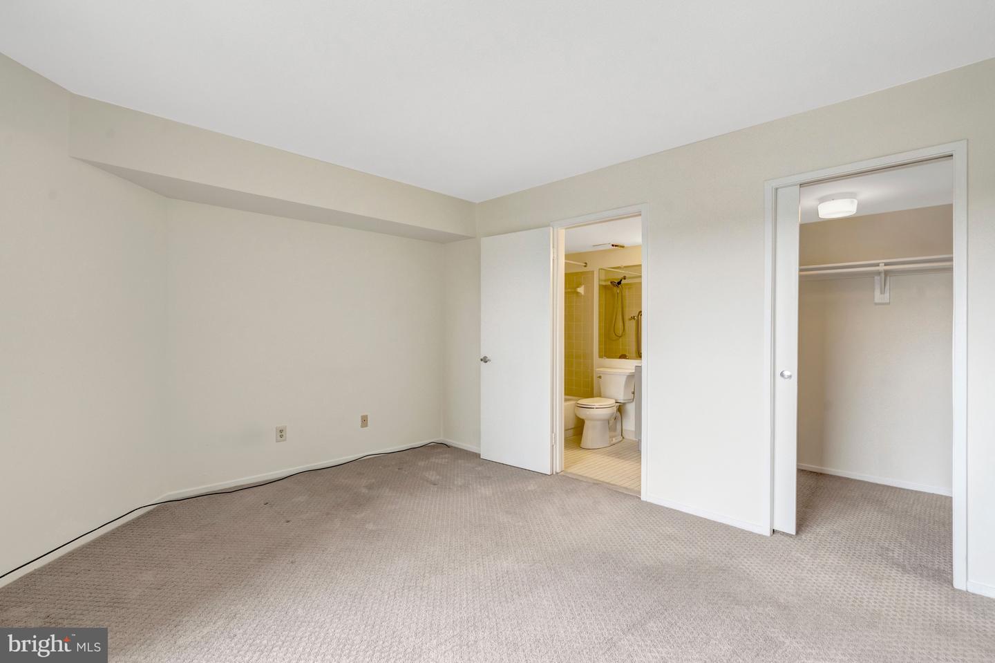 1951 SAGEWOOD LN #619, RESTON, Virginia 20191, 2 Bedrooms Bedrooms, ,2 BathroomsBathrooms,Residential,For sale,1951 SAGEWOOD LN #619,VAFX2287710 MLS # VAFX2287710