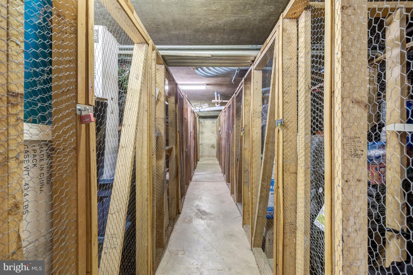 1951 SAGEWOOD LN #619, RESTON, Virginia 20191, 2 Bedrooms Bedrooms, ,2 BathroomsBathrooms,Residential,For sale,1951 SAGEWOOD LN #619,VAFX2287710 MLS # VAFX2287710