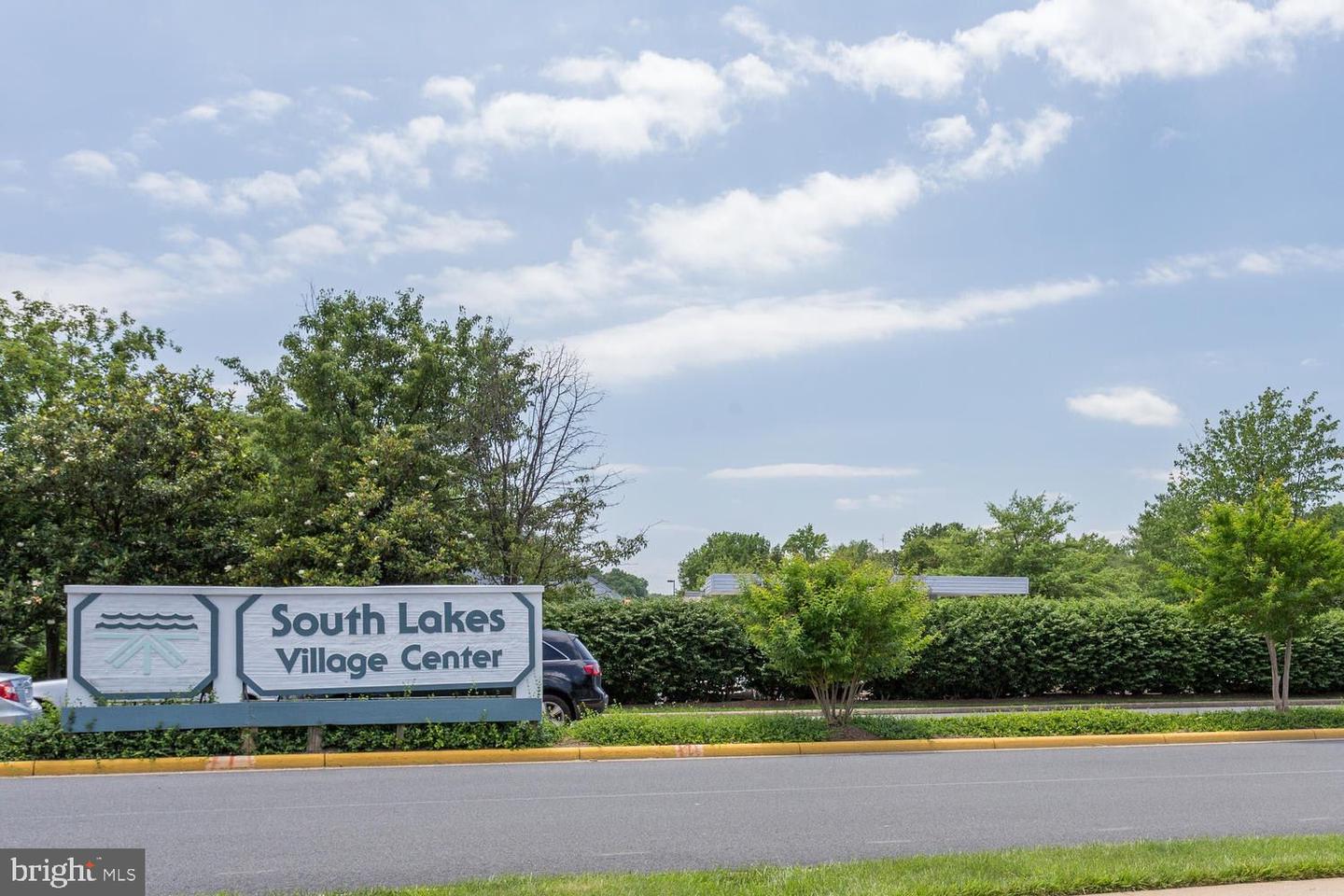 1951 SAGEWOOD LN #619, RESTON, Virginia 20191, 2 Bedrooms Bedrooms, ,2 BathroomsBathrooms,Residential,For sale,1951 SAGEWOOD LN #619,VAFX2287710 MLS # VAFX2287710