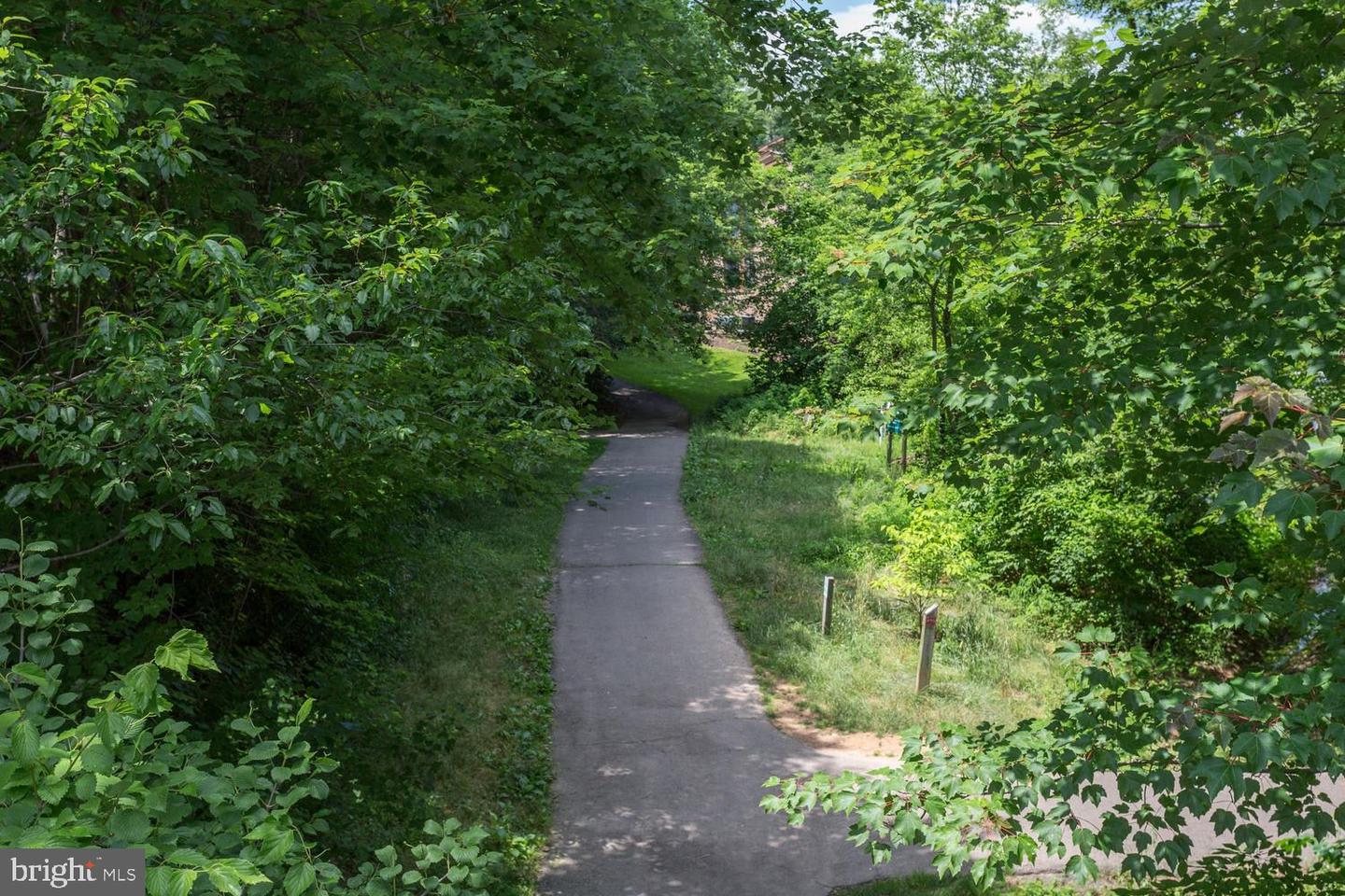 1951 SAGEWOOD LN #619, RESTON, Virginia 20191, 2 Bedrooms Bedrooms, ,2 BathroomsBathrooms,Residential,For sale,1951 SAGEWOOD LN #619,VAFX2287710 MLS # VAFX2287710