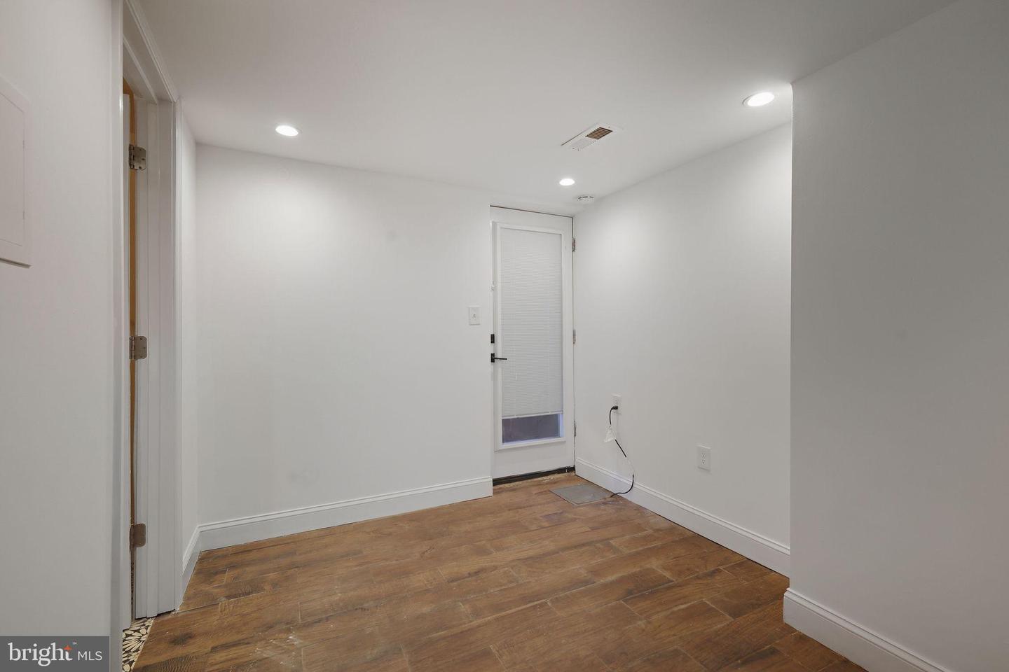 5205 JAY ST NE, WASHINGTON, District Of Columbia 20019, 3 Bedrooms Bedrooms, 5 Rooms Rooms,2 BathroomsBathrooms,Residential,For sale,5205 JAY ST NE,DCDC2243066 MLS # DCDC2243066