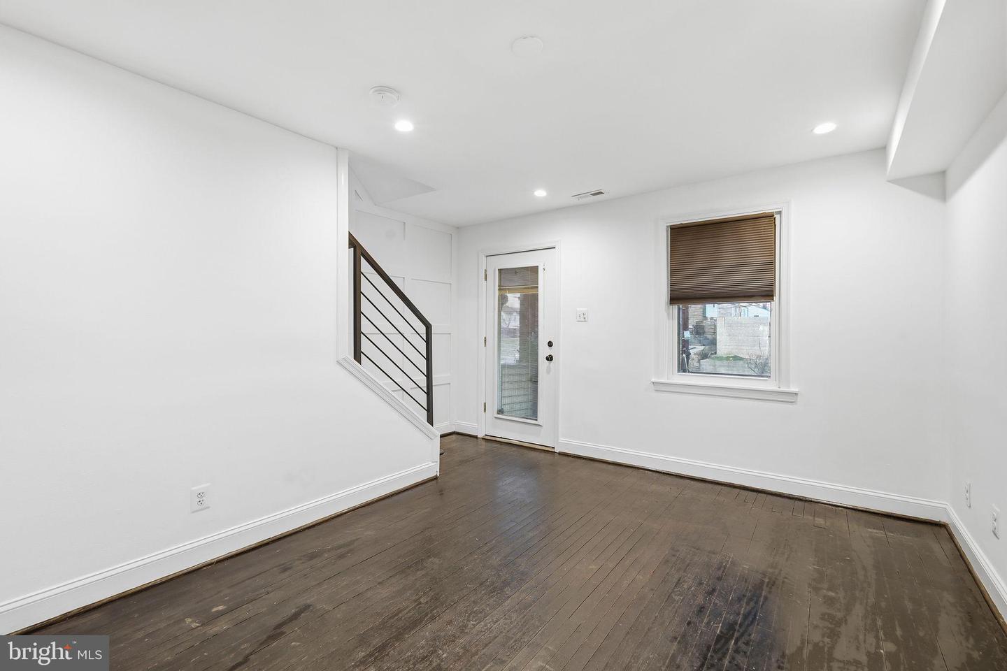 5205 JAY ST NE, WASHINGTON, District Of Columbia 20019, 3 Bedrooms Bedrooms, 5 Rooms Rooms,2 BathroomsBathrooms,Residential,For sale,5205 JAY ST NE,DCDC2243066 MLS # DCDC2243066