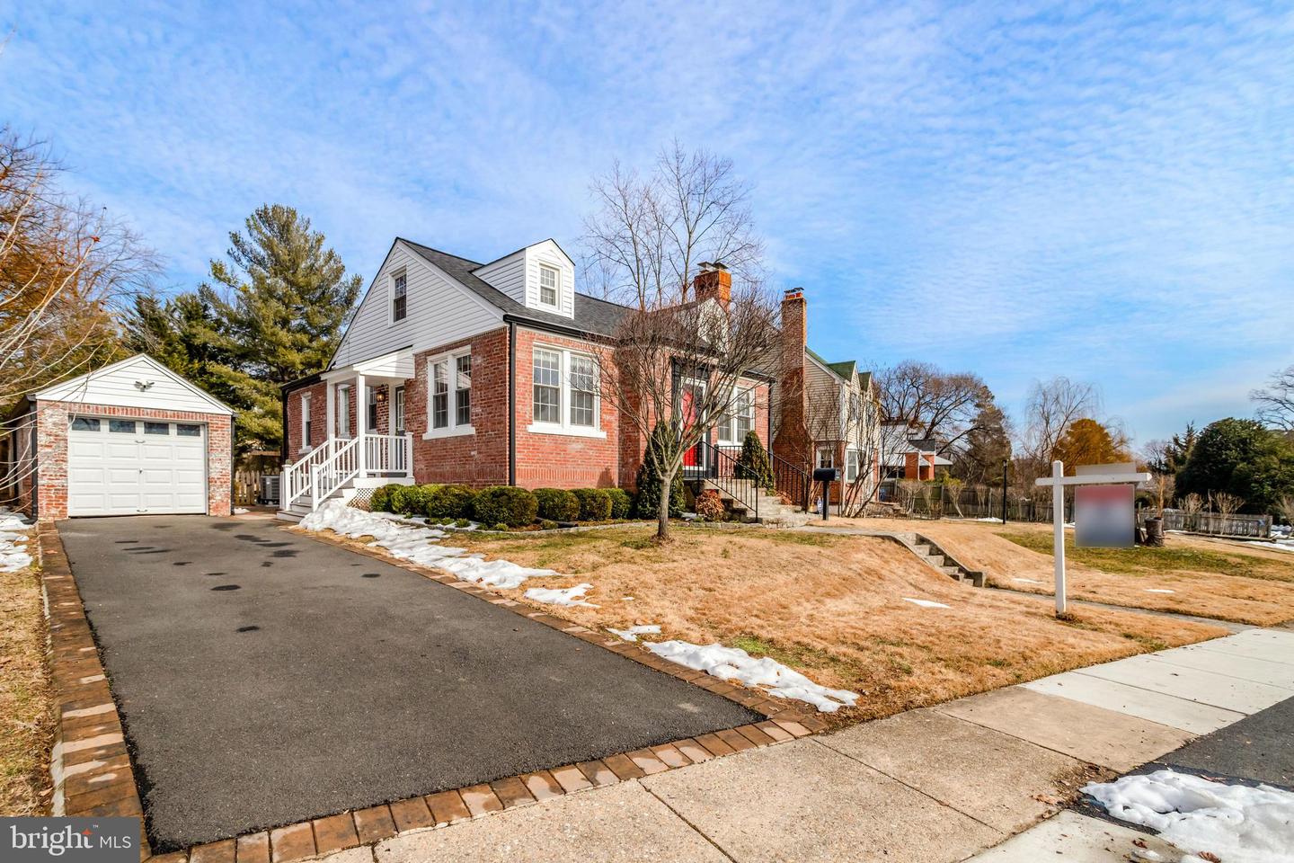 6070 WOOTEN DR, FALLS CHURCH, Virginia 22044, 3 Bedrooms Bedrooms, ,3 BathroomsBathrooms,Residential,For sale,6070 WOOTEN DR,VAFX2287604 MLS # VAFX2287604 6070 WOOTEN DR, FALLS CHURCH, Virginia 22044, 3 Bedrooms Bedrooms, ,3 BathroomsBathrooms,Residential,For sale,6070 WOOTEN DR,VAFX2287604 MLS # VAFX2287604