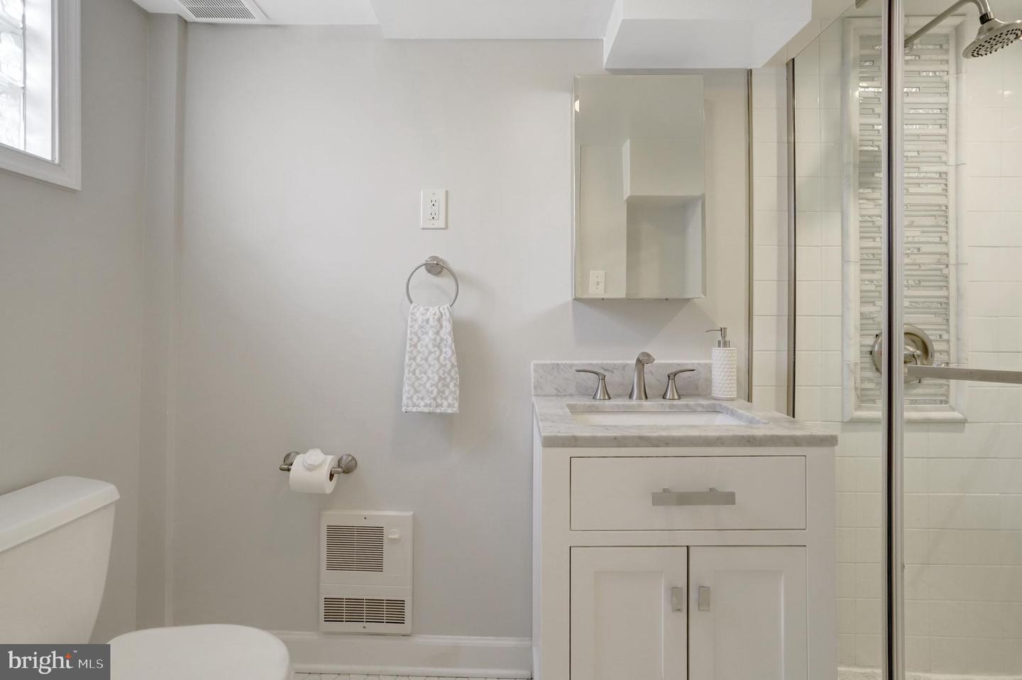 6070 WOOTEN DR, FALLS CHURCH, Virginia 22044, 3 Bedrooms Bedrooms, ,3 BathroomsBathrooms,Residential,For sale,6070 WOOTEN DR,VAFX2287604 MLS # VAFX2287604 6070 WOOTEN DR, FALLS CHURCH, Virginia 22044, 3 Bedrooms Bedrooms, ,3 BathroomsBathrooms,Residential,For sale,6070 WOOTEN DR,VAFX2287604 MLS # VAFX2287604