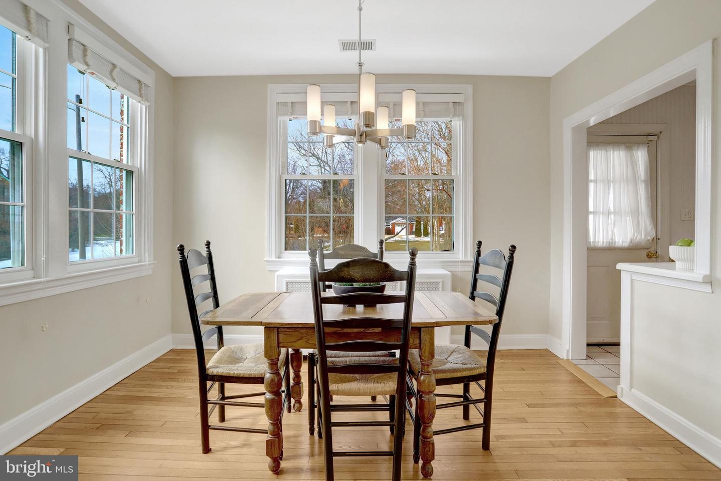 6070 WOOTEN DR, FALLS CHURCH, Virginia 22044, 3 Bedrooms Bedrooms, ,3 BathroomsBathrooms,Residential,For sale,6070 WOOTEN DR,VAFX2287604 MLS # VAFX2287604 6070 WOOTEN DR, FALLS CHURCH, Virginia 22044, 3 Bedrooms Bedrooms, ,3 BathroomsBathrooms,Residential,For sale,6070 WOOTEN DR,VAFX2287604 MLS # VAFX2287604