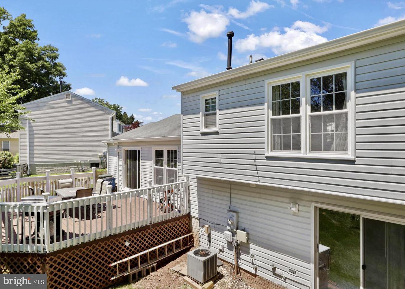 13515 KING CHARLES DR, CHANTILLY, Virginia 20151, 4 Bedrooms Bedrooms, ,3 BathroomsBathrooms,Residential,For sale,13515 KING CHARLES DR,VAFX2287618 MLS # VAFX2287618