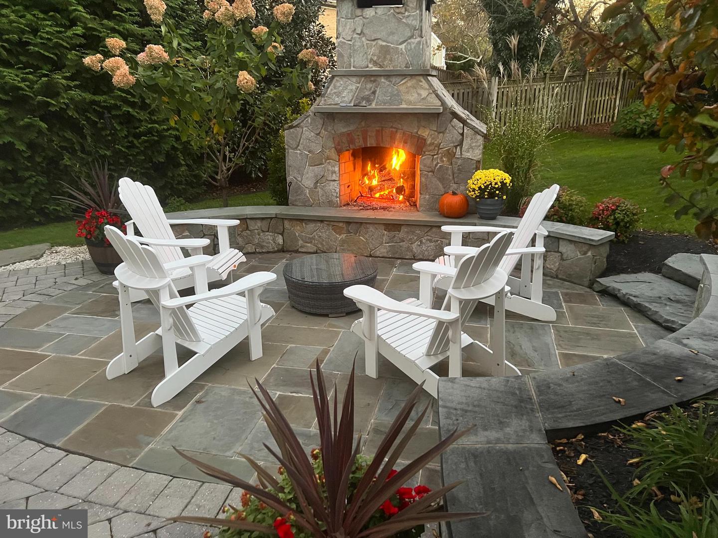 10321 LYNCH LN, OAKTON, Virginia 22124, 5 Bedrooms Bedrooms, ,4 BathroomsBathrooms,Residential,For sale,10321 LYNCH LN,VAFX2287752 MLS # VAFX2287752