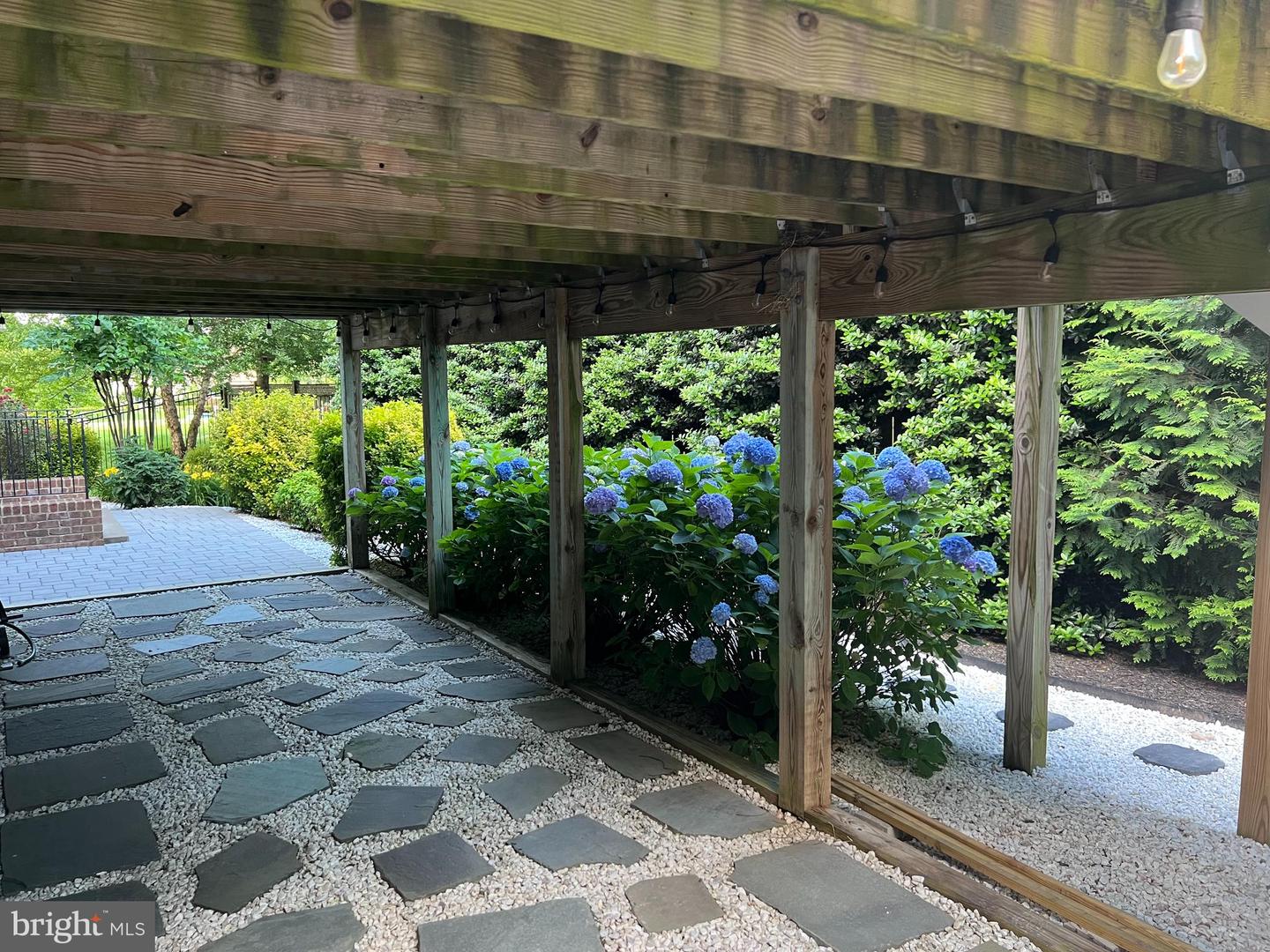 10321 LYNCH LN, OAKTON, Virginia 22124, 5 Bedrooms Bedrooms, ,4 BathroomsBathrooms,Residential,For sale,10321 LYNCH LN,VAFX2287752 MLS # VAFX2287752